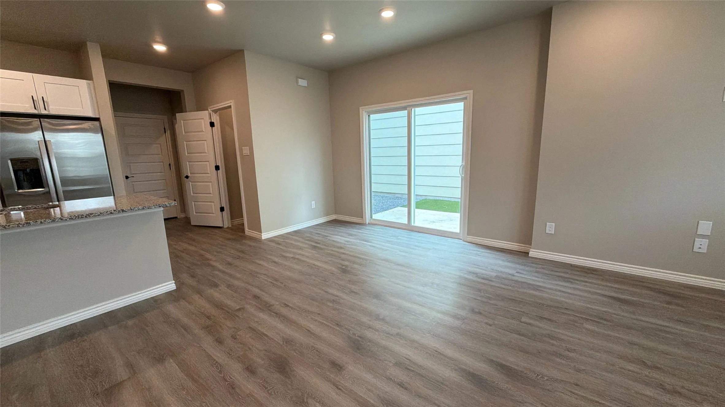 Single Family Residence For Rent in Denton County , 1929 Woodlawn Way 98, Argyle, Texas 76226, 3 Bedroom, 3 Bathroom, 2 Garage spaces, 1,844 Sqft, built in 2023, mls#21378986, Real Estate Agent in Argyle, Homes For Rent in Denton county, Homes For Rent in Argyle, Realtor in Argyle Texas, Real Estate Brokerage Independent Realty Texas, Luminita Cordes Realtor