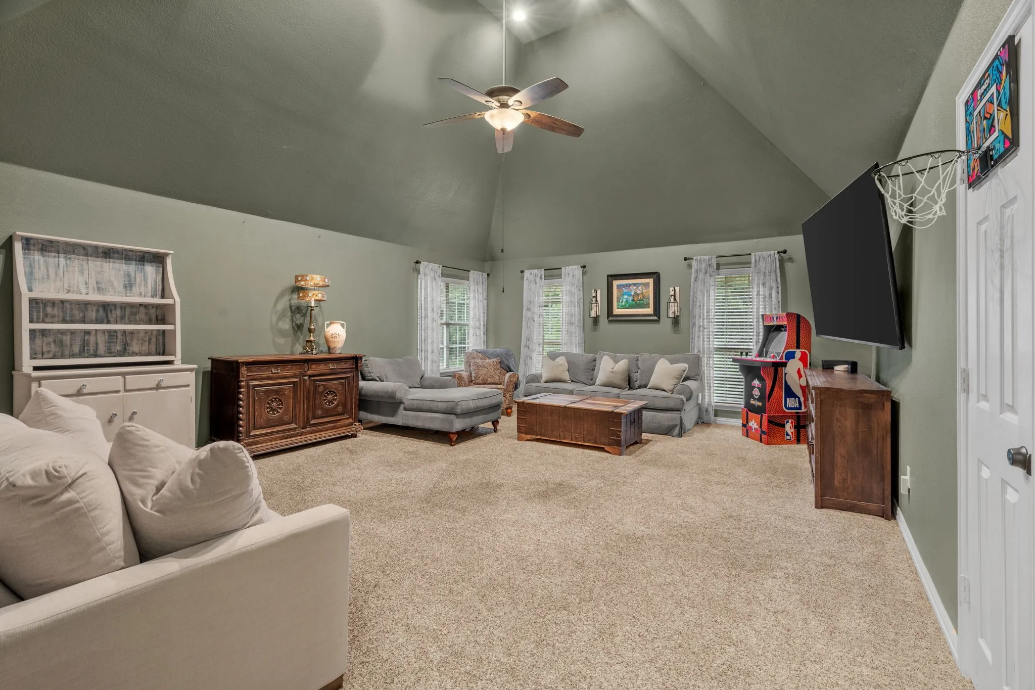 Single Family Residence For Sale in Denton County , 201 Morning Dove Court, Argyle, Texas 76226, 4 Bedroom, 3 Bathroom, 3 Garage spaces, 3,534 Sqft, built in 1991, mls#21378908, Real Estate Agent in Argyle, Homes For Sale in Denton county, Homes For Sale in Argyle, Realtor in Argyle Texas, Real Estate Brokerage Independent Realty Texas, Luminita Cordes Realtor