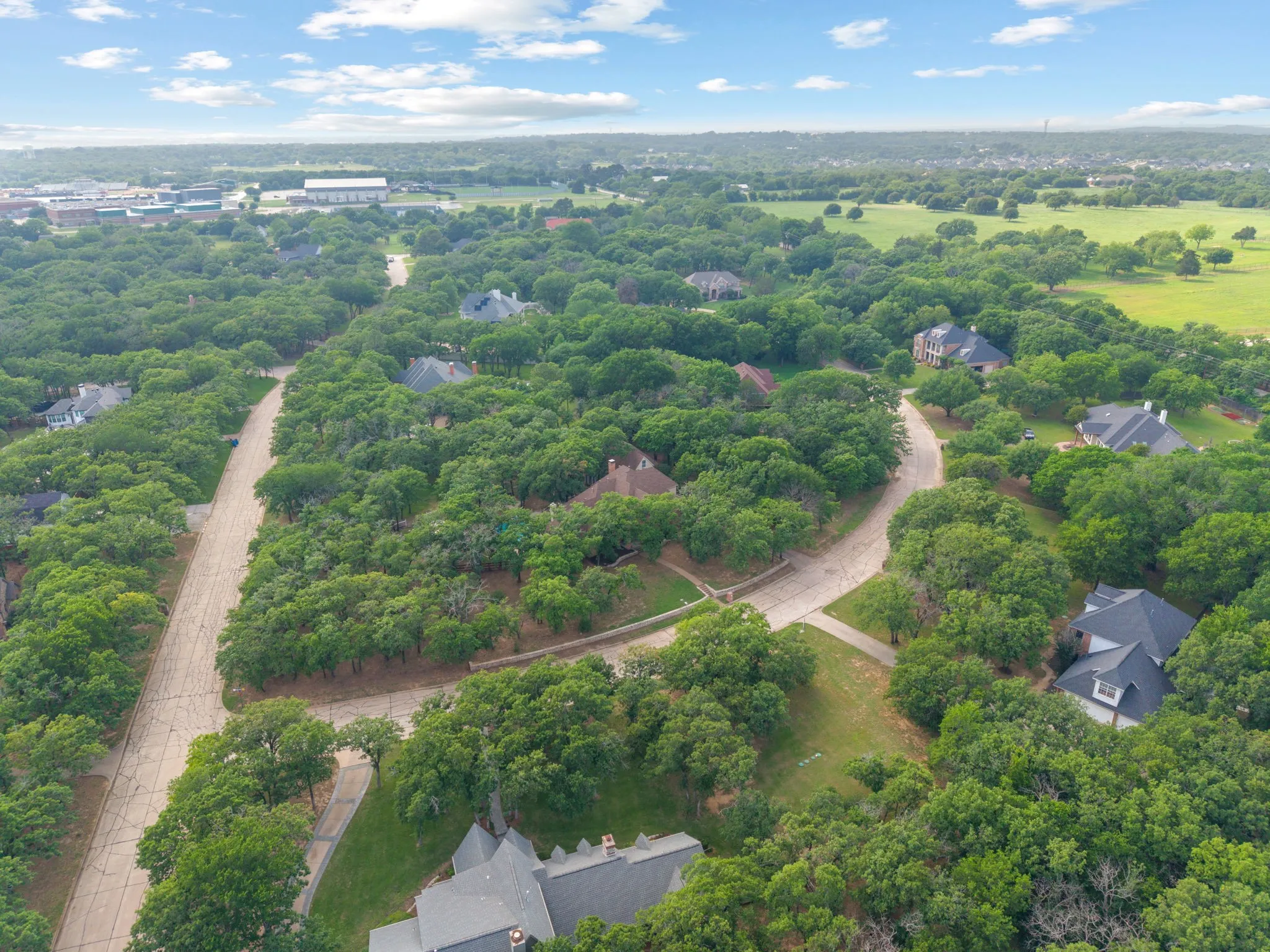 Single Family Residence For Sale in Denton County , 201 Morning Dove Court, Argyle, Texas 76226, 4 Bedroom, 3 Bathroom, 3 Garage spaces, 3,534 Sqft, built in 1991, mls#21378908, Real Estate Agent in Argyle, Homes For Sale in Denton county, Homes For Sale in Argyle, Realtor in Argyle Texas, Real Estate Brokerage Independent Realty Texas, Luminita Cordes Realtor
