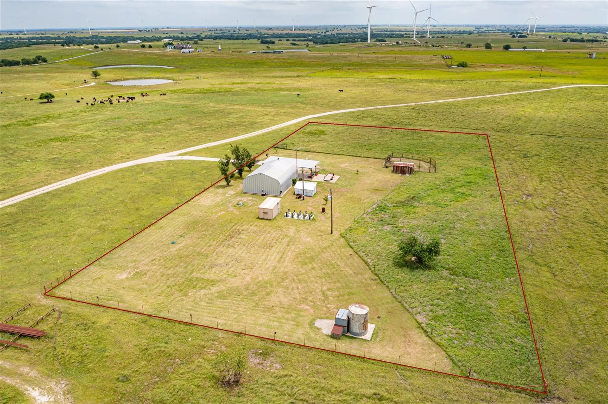 Single Family Residence For Sale in Cooke County , 1078 R&R Lane, Muenster, Texas 76252, 3 Bedroom, 3 Bathroom, Garage spaces, 1,600 Sqft, built in 2002, mls#21378991, Real Estate Agent in Muenster, Homes For Sale in Cooke county, Homes For Sale in Muenster, Realtor in Muenster Texas, Real Estate Brokerage Independent Realty Texas, Luminita Cordes Realtor