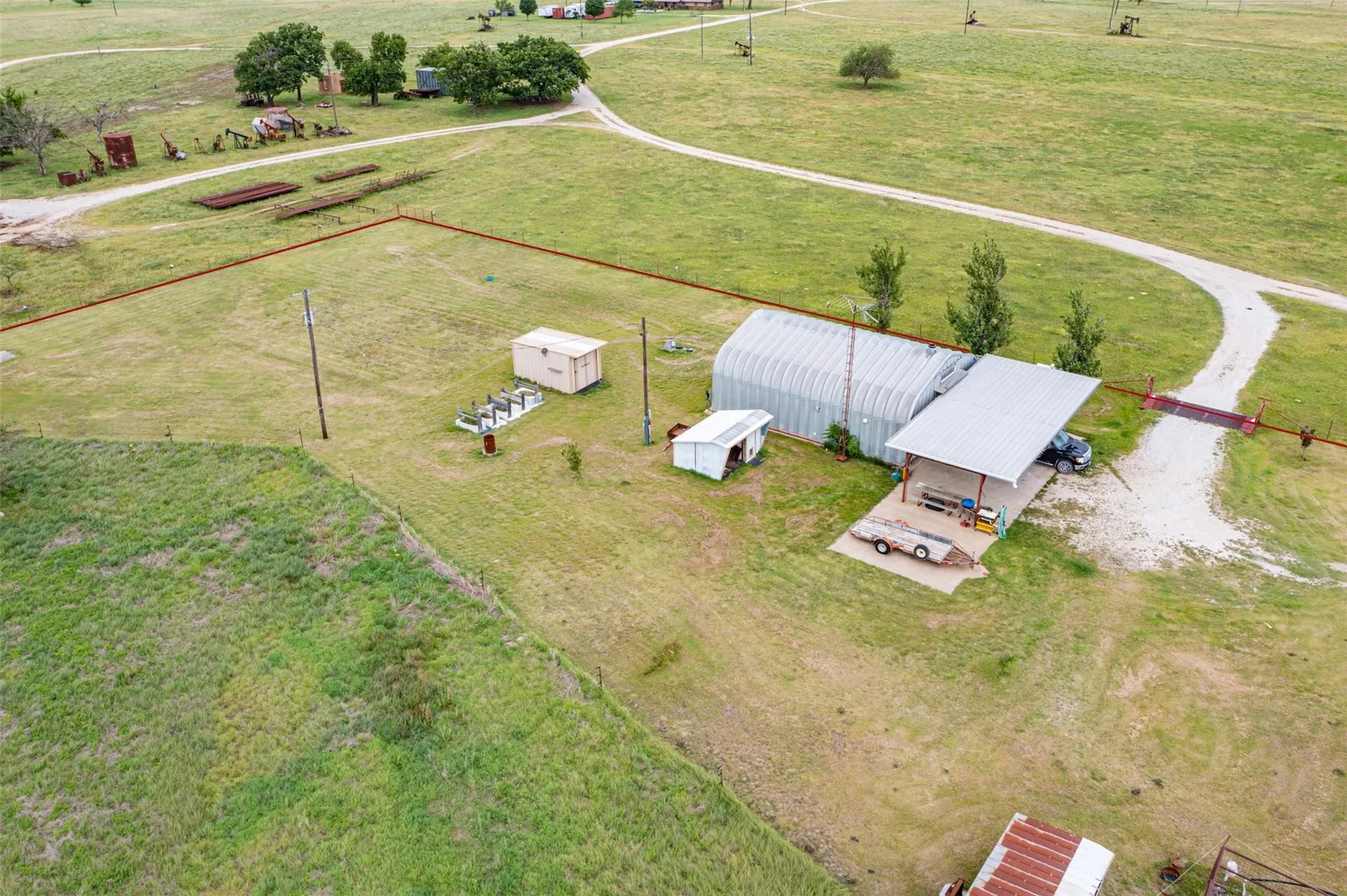 Single Family Residence For Sale in Cooke County , 1078 R&R Lane, Muenster, Texas 76252, 3 Bedroom, 3 Bathroom, Garage spaces, 1,600 Sqft, built in 2002, mls#21378991, Real Estate Agent in Muenster, Homes For Sale in Cooke county, Homes For Sale in Muenster, Realtor in Muenster Texas, Real Estate Brokerage Independent Realty Texas, Luminita Cordes Realtor