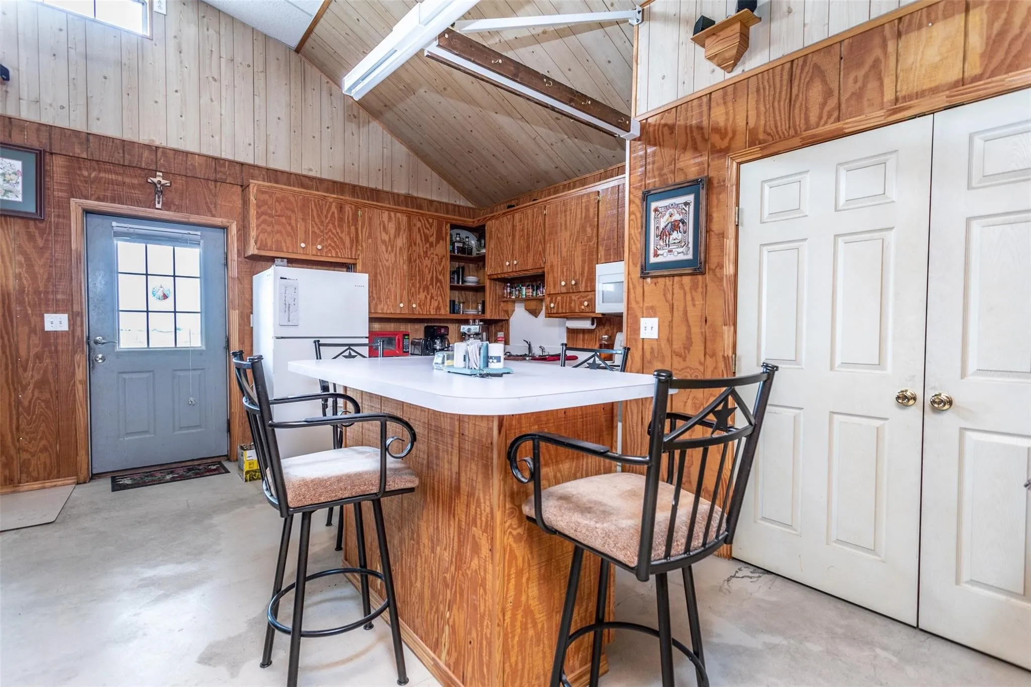 Single Family Residence For Sale in Cooke County , 1078 R&R Lane, Muenster, Texas 76252, 3 Bedroom, 3 Bathroom, Garage spaces, 1,600 Sqft, built in 2002, mls#21378991, Real Estate Agent in Muenster, Homes For Sale in Cooke county, Homes For Sale in Muenster, Realtor in Muenster Texas, Real Estate Brokerage Independent Realty Texas, Luminita Cordes Realtor