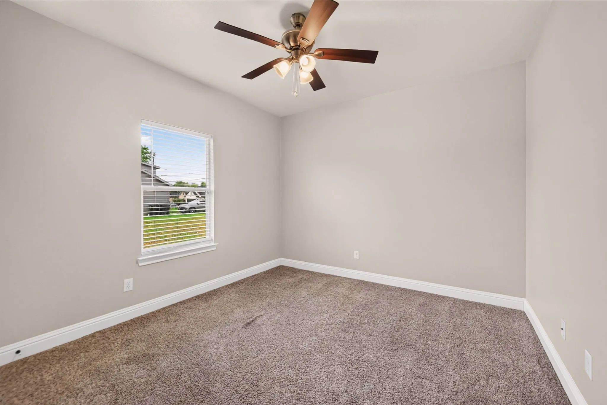 Single Family Residence For Rent in Hunt County , 4607 Spencer Street, Greenville, Texas 75401, 3 Bedroom, 2 Bathroom, 1 Garage spaces, 1,357 Sqft, built in 2023, mls#21378957, Real Estate Agent in Greenville, Homes For Rent in Hunt county, Homes For Rent in Greenville, Realtor in Greenville Texas, Real Estate Brokerage Independent Realty Texas, Luminita Cordes Realtor