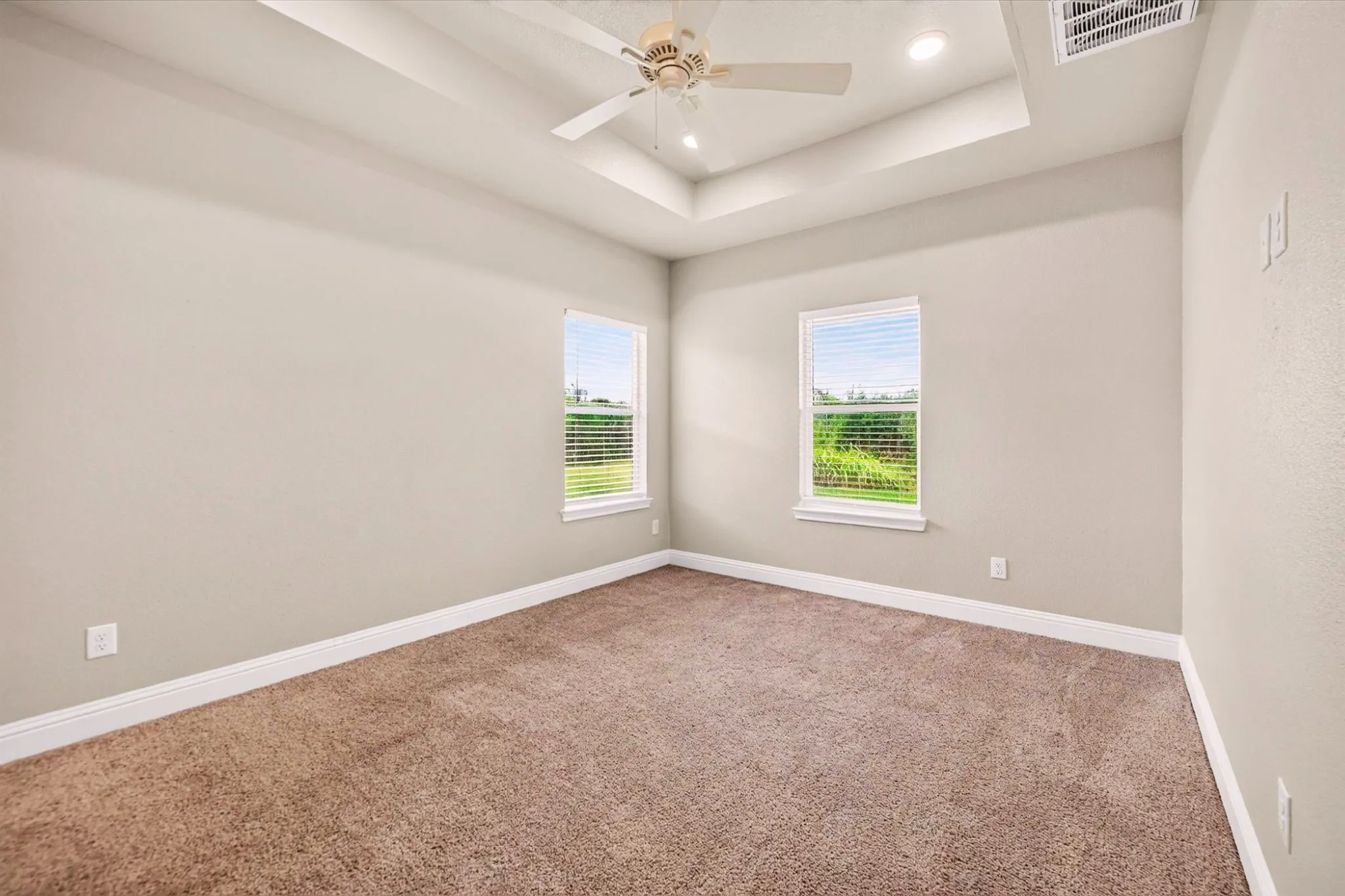 Single Family Residence For Rent in Hunt County , 4607 Spencer Street, Greenville, Texas 75401, 3 Bedroom, 2 Bathroom, 1 Garage spaces, 1,357 Sqft, built in 2023, mls#21378957, Real Estate Agent in Greenville, Homes For Rent in Hunt county, Homes For Rent in Greenville, Realtor in Greenville Texas, Real Estate Brokerage Independent Realty Texas, Luminita Cordes Realtor