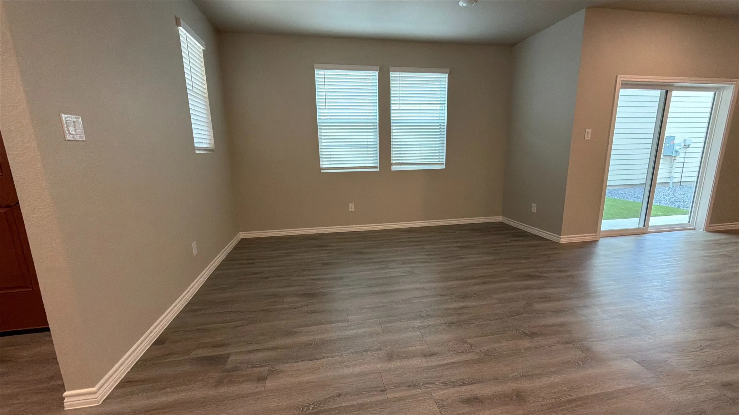 Single Family Residence For Rent in Denton County , 2029 Woodlawn Way 85, Argyle, Texas 76226, 3 Bedroom, 3 Bathroom, 2 Garage spaces, 2,062 Sqft, built in 2024, mls#21378995, Real Estate Agent in Argyle, Homes For Rent in Denton county, Homes For Rent in Argyle, Realtor in Argyle Texas, Real Estate Brokerage Independent Realty Texas, Luminita Cordes Realtor