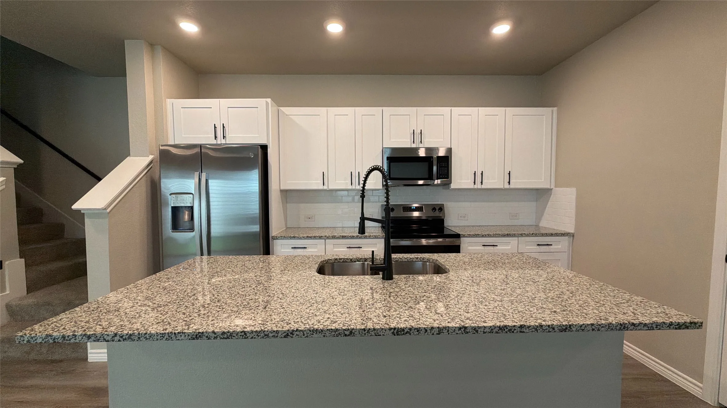 Single Family Residence For Rent in Denton County , 2029 Woodlawn Way 85, Argyle, Texas 76226, 3 Bedroom, 3 Bathroom, 2 Garage spaces, 2,062 Sqft, built in 2024, mls#21378995, Real Estate Agent in Argyle, Homes For Rent in Denton county, Homes For Rent in Argyle, Realtor in Argyle Texas, Real Estate Brokerage Independent Realty Texas, Luminita Cordes Realtor