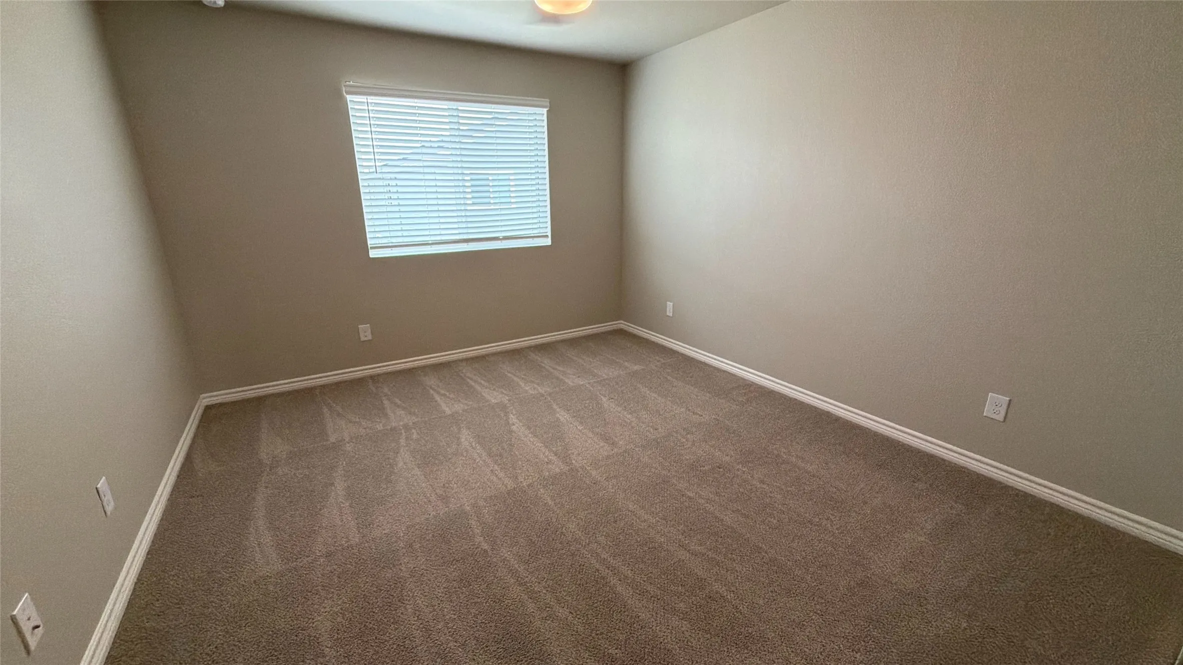 Single Family Residence For Rent in Denton County , 2029 Woodlawn Way 85, Argyle, Texas 76226, 3 Bedroom, 3 Bathroom, 2 Garage spaces, 2,062 Sqft, built in 2024, mls#21378995, Real Estate Agent in Argyle, Homes For Rent in Denton county, Homes For Rent in Argyle, Realtor in Argyle Texas, Real Estate Brokerage Independent Realty Texas, Luminita Cordes Realtor
