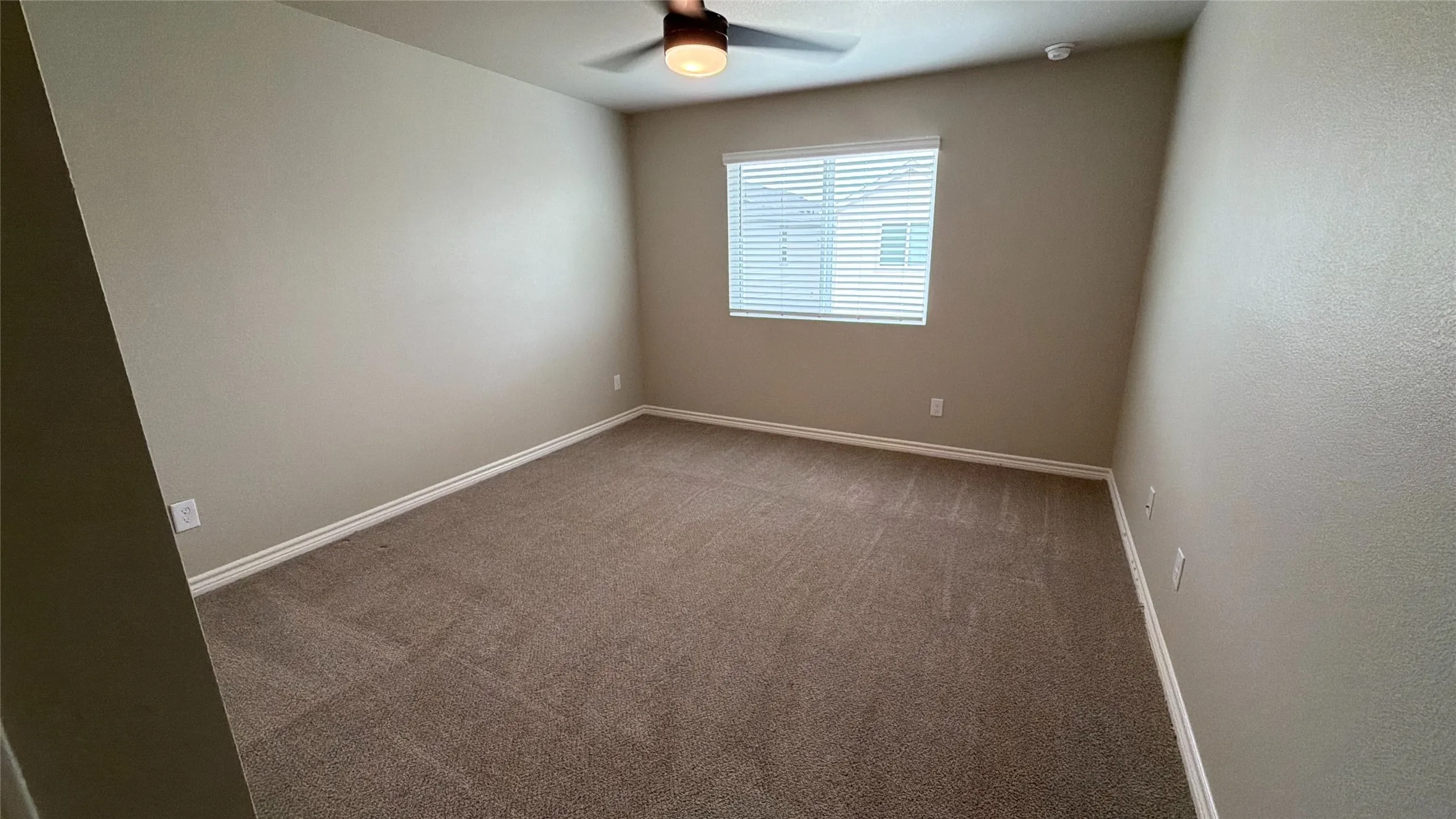 Single Family Residence For Rent in Denton County , 2029 Woodlawn Way 85, Argyle, Texas 76226, 3 Bedroom, 3 Bathroom, 2 Garage spaces, 2,062 Sqft, built in 2024, mls#21378995, Real Estate Agent in Argyle, Homes For Rent in Denton county, Homes For Rent in Argyle, Realtor in Argyle Texas, Real Estate Brokerage Independent Realty Texas, Luminita Cordes Realtor