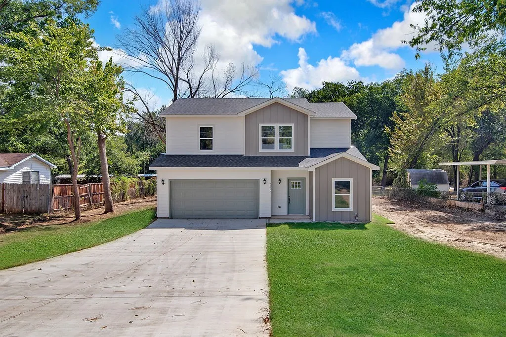 Single Family Residence For Sale in Tarrant County , 620 Alameda Road, Azle, Texas 76020, 4 Bedroom, 3 Bathroom, 2 Garage spaces, 1,845 Sqft, built in 2026, mls#21378997, Real Estate Agent in Azle, Homes For Sale in Tarrant county, Homes For Sale in Azle, Realtor in Azle Texas, Real Estate Brokerage Independent Realty Texas, Luminita Cordes Realtor