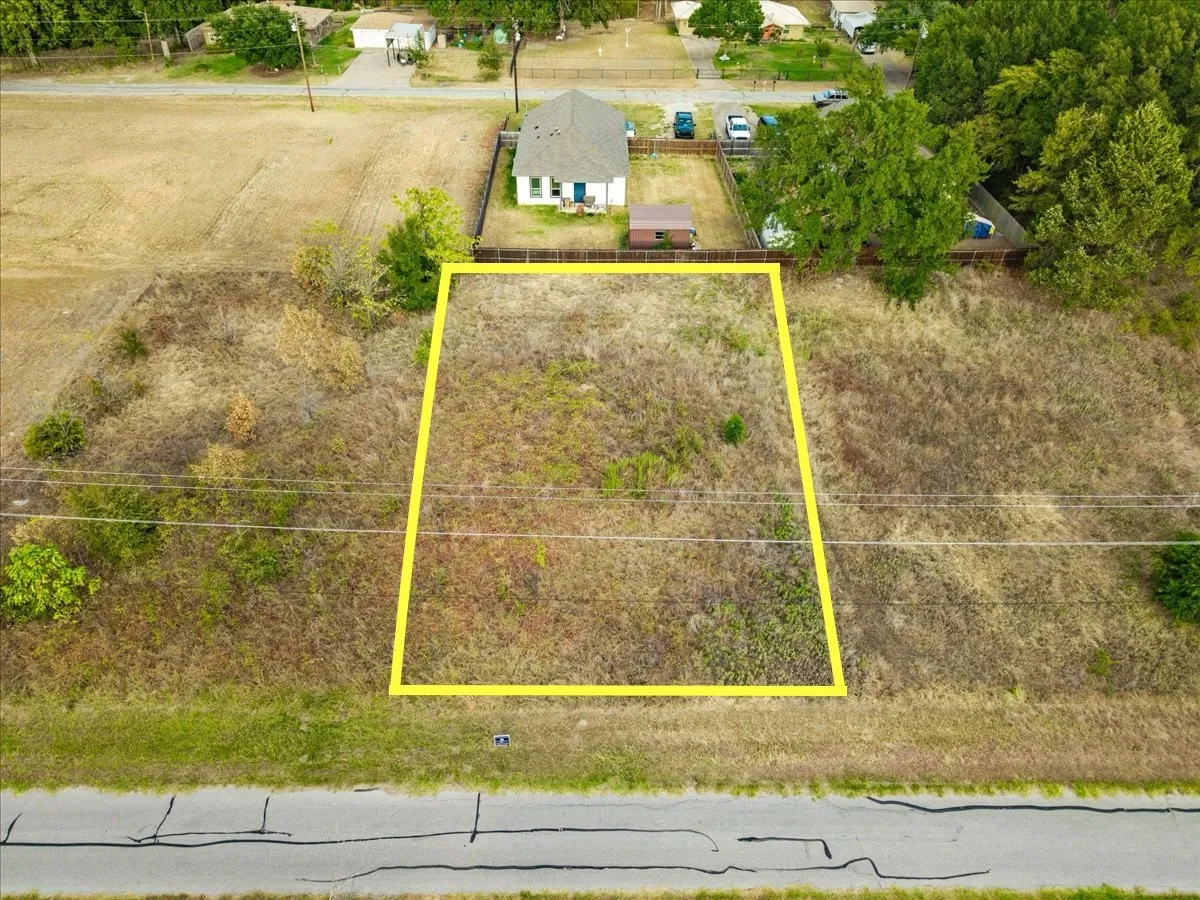 Unimproved Land For Sale in Henderson County , 1045 Midway Road, Tool, Texas 75143, 0, 0, Garage spaces, 0 Sqft, built in 0, mls#21376029, Real Estate Agent in Tool, Homes For Sale in Henderson county, Homes For Sale in Tool, Realtor in Tool Texas, Real Estate Brokerage Independent Realty Texas, Luminita Cordes Realtor