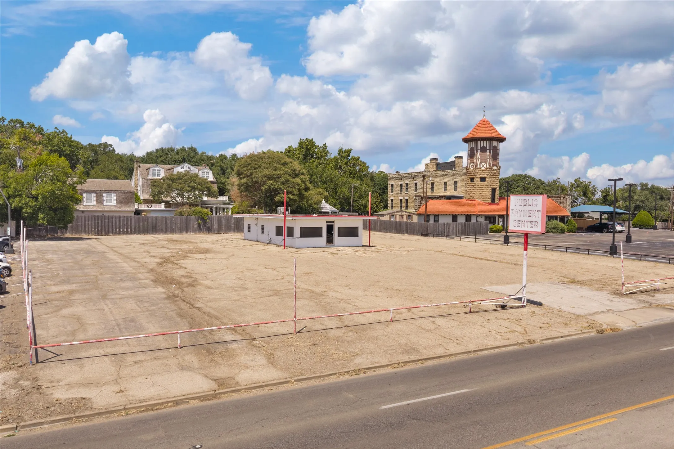 Business For Sale in Mc Lennan County , 3321 Franklin Avenue, Waco, Texas 76710, 0, 0, Garage spaces, 0 Sqft, built in 1973, mls#21377805, Real Estate Agent in Waco, Homes For Sale in Mc Lennan county, Homes For Sale in Waco, Realtor in Waco Texas, Real Estate Brokerage Independent Realty Texas, Luminita Cordes Realtor