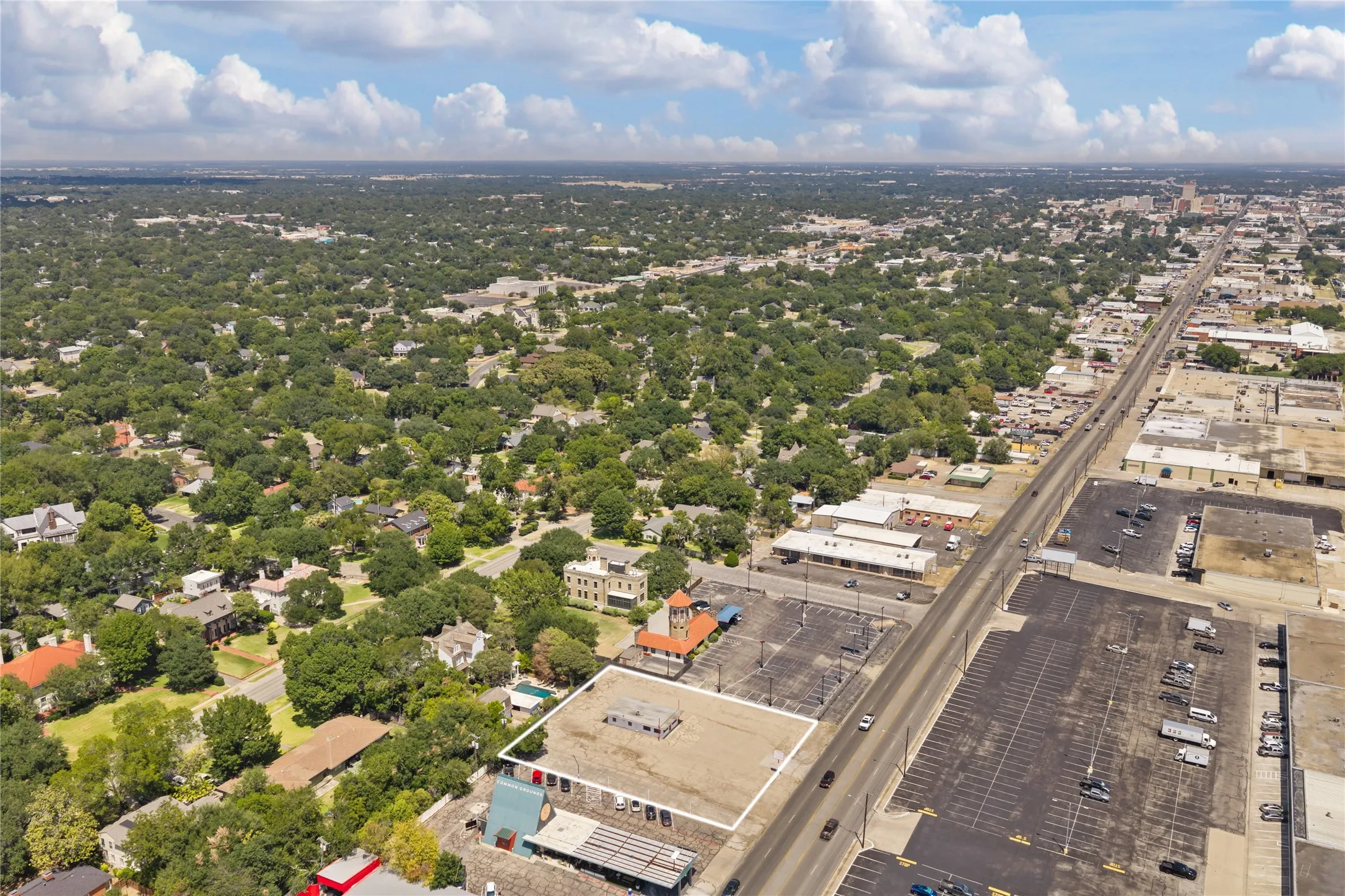 Business For Sale in Mc Lennan County , 3321 Franklin Avenue, Waco, Texas 76710, 0, 0, Garage spaces, 0 Sqft, built in 1973, mls#21377805, Real Estate Agent in Waco, Homes For Sale in Mc Lennan county, Homes For Sale in Waco, Realtor in Waco Texas, Real Estate Brokerage Independent Realty Texas, Luminita Cordes Realtor