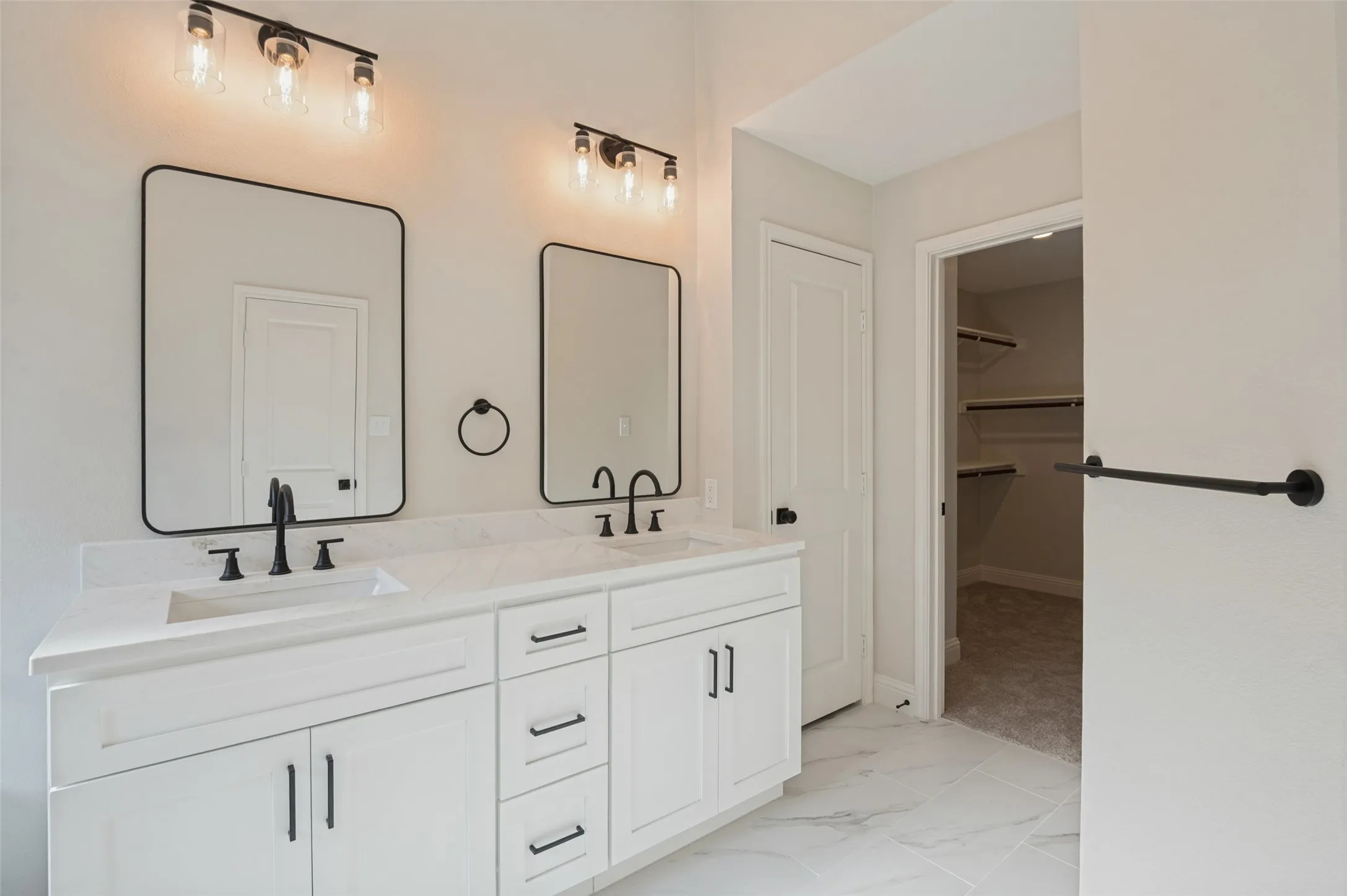 Single Family Residence For Sale in Denton County , 5849 Baker Drive, The Colony, Texas 75056, 4 Bedroom, 2 Bathroom, 2 Garage spaces, 2,028 Sqft, built in 1989, mls#21377507, Real Estate Agent in The Colony, Homes For Sale in Denton county, Homes For Sale in The Colony, Realtor in The Colony Texas, Real Estate Brokerage Independent Realty Texas, Luminita Cordes Realtor