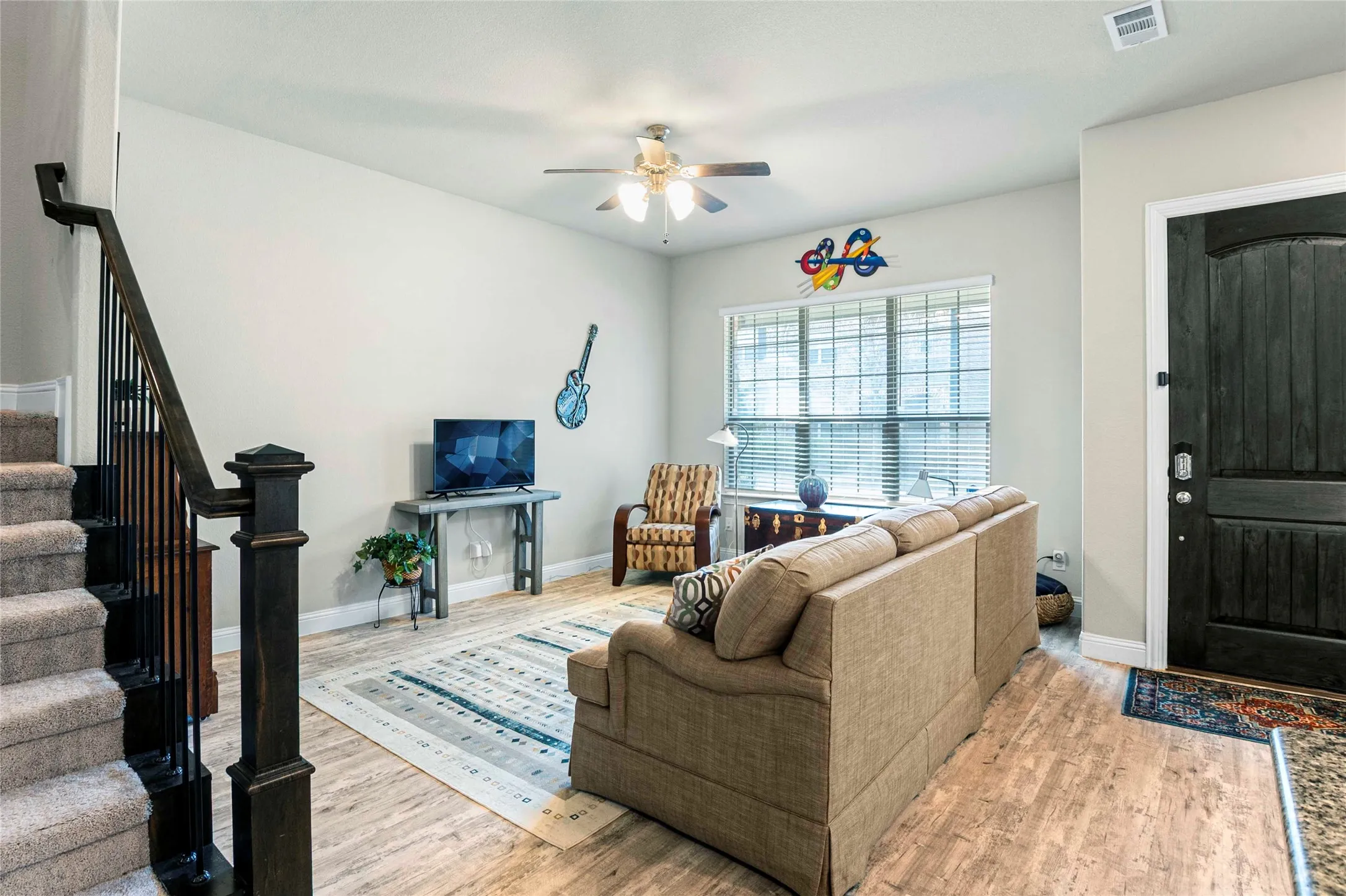 Townhouse For Sale in Denton County , 2228 Pinnacle Lane, Flower Mound, Texas 75028, 3 Bedroom, 3 Bathroom, 2 Garage spaces, 1,926 Sqft, built in 2018, mls#21376438, Real Estate Agent in Flower Mound, Homes For Sale in Denton county, Homes For Sale in Flower Mound, Realtor in Flower Mound Texas, Real Estate Brokerage Independent Realty Texas, Luminita Cordes Realtor