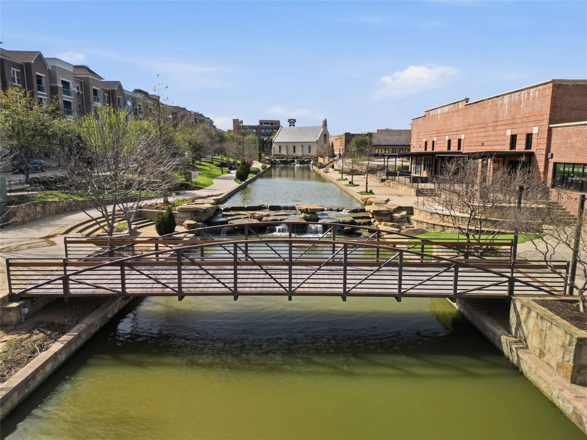 Townhouse For Sale in Denton County , 2228 Pinnacle Lane, Flower Mound, Texas 75028, 3 Bedroom, 3 Bathroom, 2 Garage spaces, 1,926 Sqft, built in 2018, mls#21376438, Real Estate Agent in Flower Mound, Homes For Sale in Denton county, Homes For Sale in Flower Mound, Realtor in Flower Mound Texas, Real Estate Brokerage Independent Realty Texas, Luminita Cordes Realtor