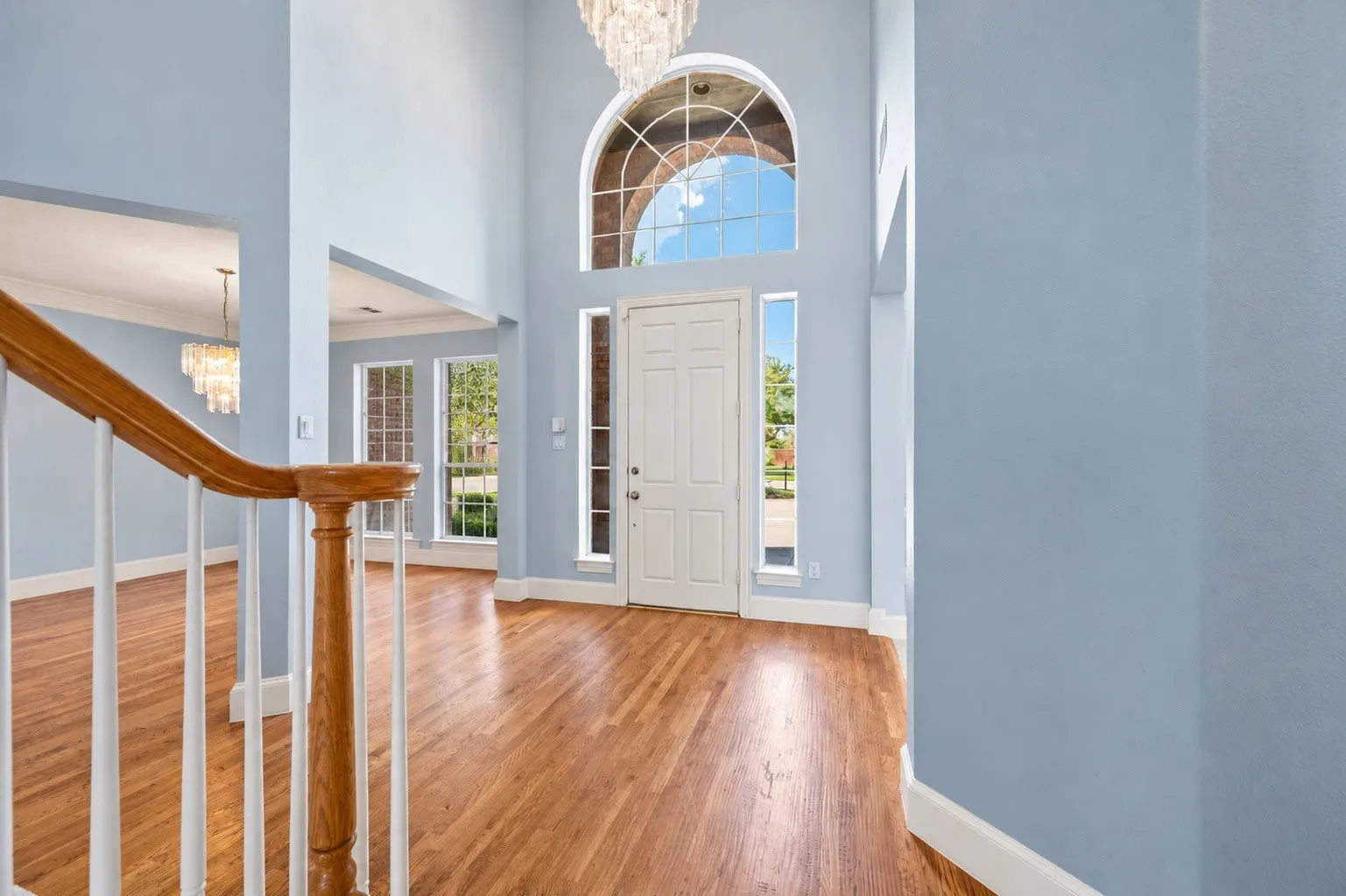 Single Family Residence For Sale in Denton County , 4017 Beacon Street, Flower Mound, Texas 75028, 4 Bedroom, 3 Bathroom, 2 Garage spaces, 3,484 Sqft, built in 2000, mls#21378261, Real Estate Agent in Flower Mound, Homes For Sale in Denton county, Homes For Sale in Flower Mound, Realtor in Flower Mound Texas, Real Estate Brokerage Independent Realty Texas, Luminita Cordes Realtor