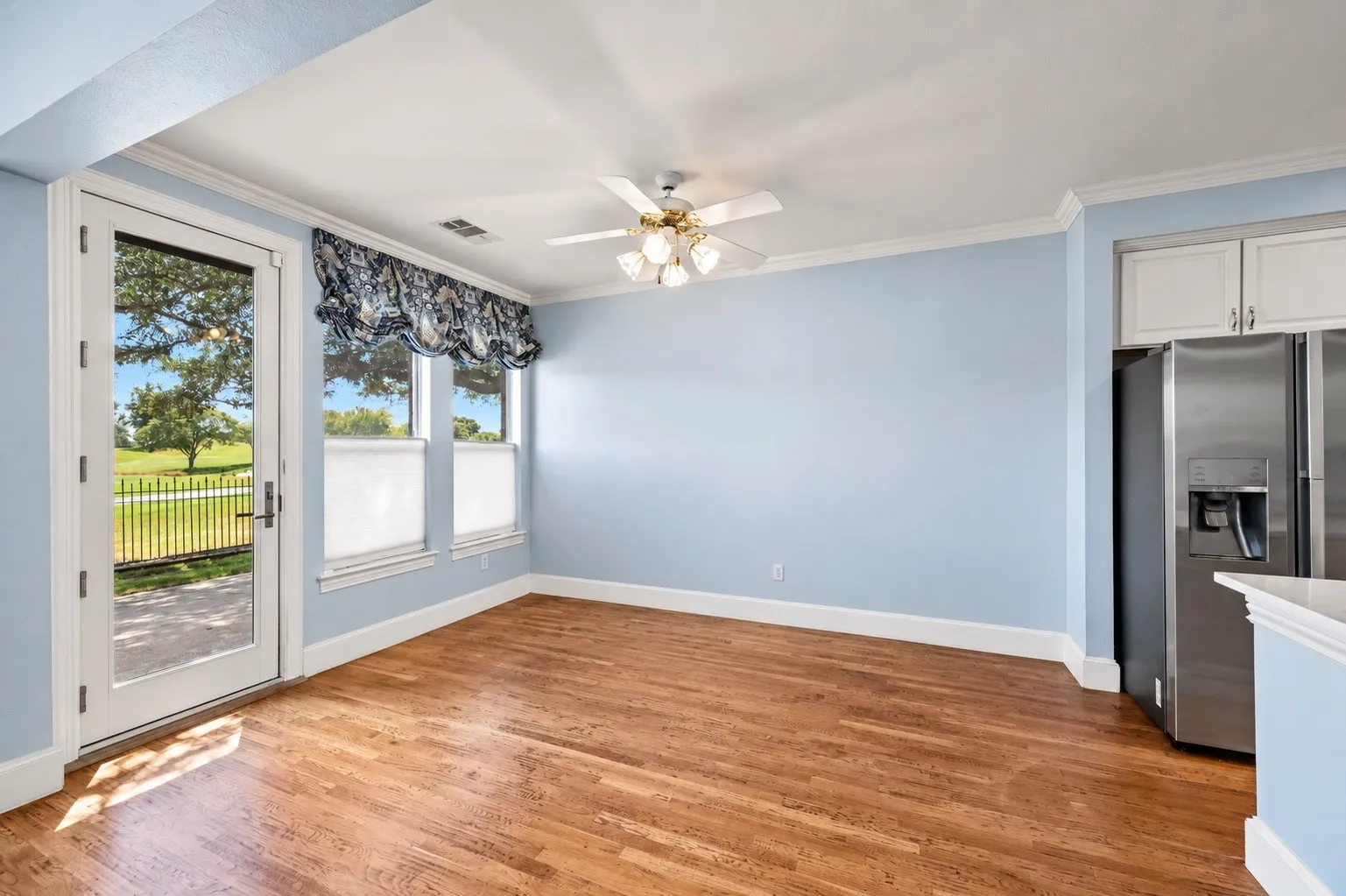 Single Family Residence For Sale in Denton County , 4017 Beacon Street, Flower Mound, Texas 75028, 4 Bedroom, 3 Bathroom, 2 Garage spaces, 3,484 Sqft, built in 2000, mls#21378261, Real Estate Agent in Flower Mound, Homes For Sale in Denton county, Homes For Sale in Flower Mound, Realtor in Flower Mound Texas, Real Estate Brokerage Independent Realty Texas, Luminita Cordes Realtor