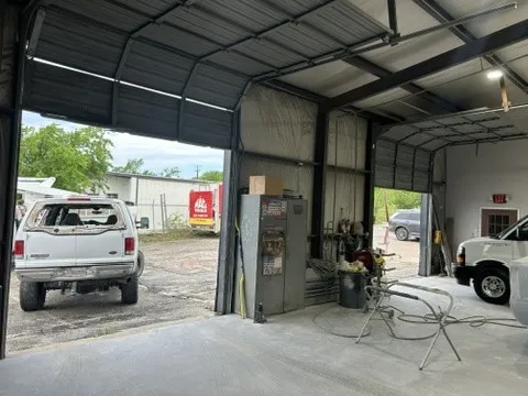 Warehouse For Rent in Johnson County , 1570 N Main St, Joshua, Texas 76058, 0, 0, Garage spaces, 0 Sqft, built in 1980, mls#21379022, Real Estate Agent in Joshua, Homes For Rent in Johnson county, Homes For Rent in Joshua, Realtor in Joshua Texas, Real Estate Brokerage Independent Realty Texas, Luminita Cordes Realtor