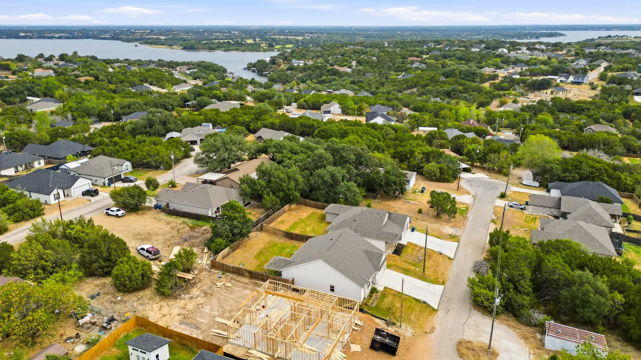 Single Family Residence For Sale in Hood County , 2306 Pedernales Court, Granbury, Texas 76048, 3 Bedroom, 2 Bathroom, 2 Garage spaces, 1,603 Sqft, built in 2024, mls#21378368, Real Estate Agent in Granbury, Homes For Sale in Hood county, Homes For Sale in Granbury, Realtor in Granbury Texas, Real Estate Brokerage Independent Realty Texas, Luminita Cordes Realtor