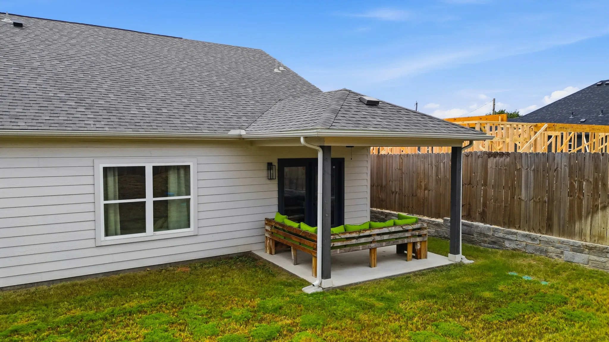 Single Family Residence For Sale in Hood County , 2306 Pedernales Court, Granbury, Texas 76048, 3 Bedroom, 2 Bathroom, 2 Garage spaces, 1,603 Sqft, built in 2024, mls#21378368, Real Estate Agent in Granbury, Homes For Sale in Hood county, Homes For Sale in Granbury, Realtor in Granbury Texas, Real Estate Brokerage Independent Realty Texas, Luminita Cordes Realtor