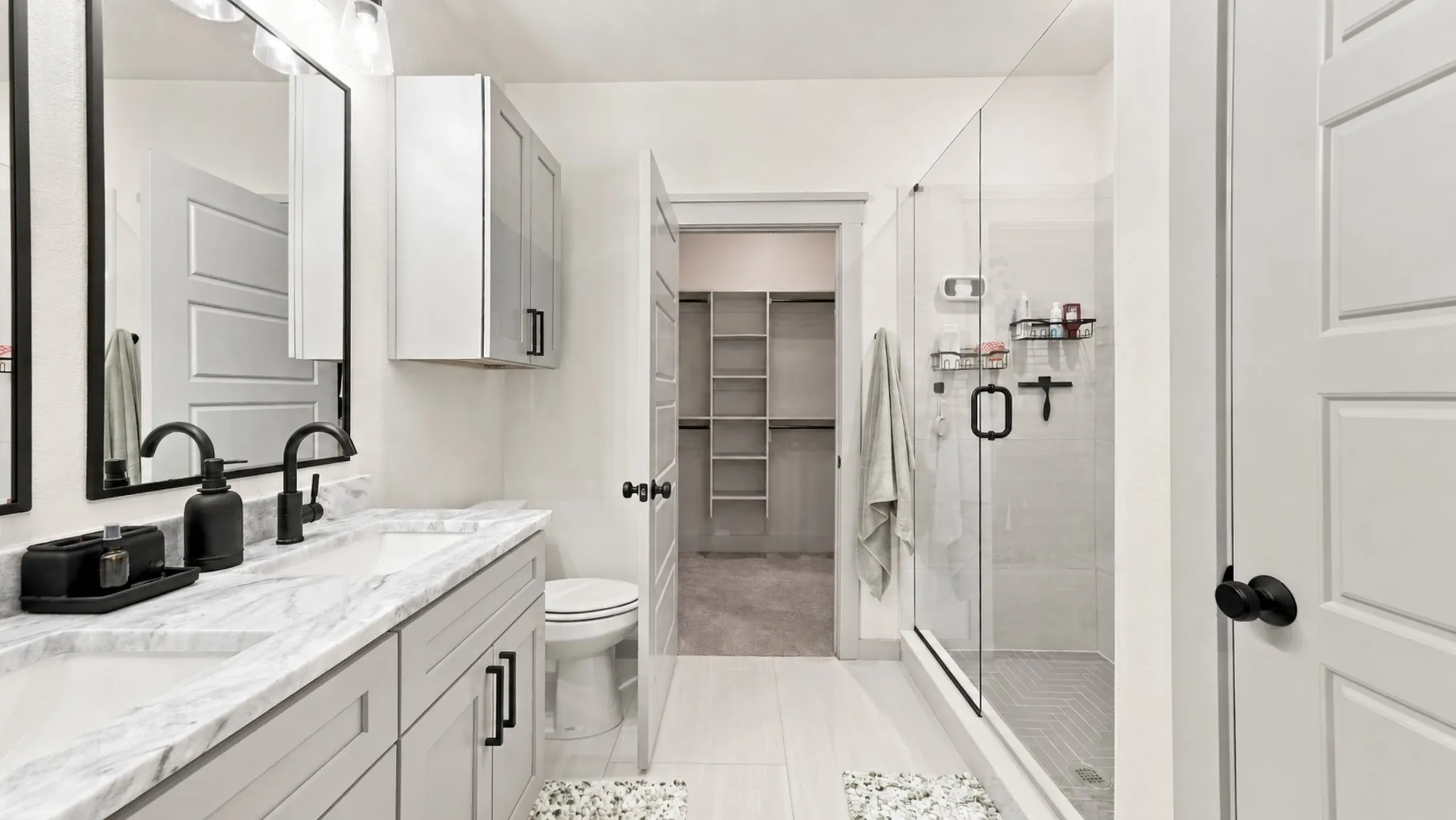 Single Family Residence For Sale in Hood County , 2306 Pedernales Court, Granbury, Texas 76048, 3 Bedroom, 2 Bathroom, 2 Garage spaces, 1,603 Sqft, built in 2024, mls#21378368, Real Estate Agent in Granbury, Homes For Sale in Hood county, Homes For Sale in Granbury, Realtor in Granbury Texas, Real Estate Brokerage Independent Realty Texas, Luminita Cordes Realtor