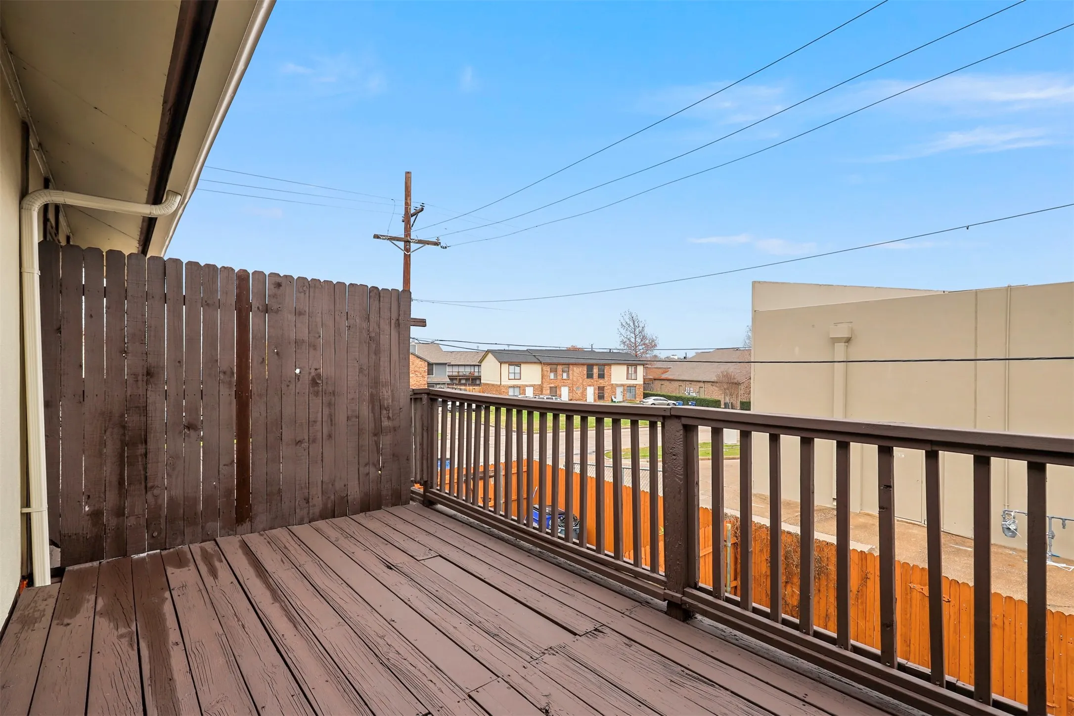Apartment For Rent in Tarrant County , 800 Bluebonnet Drive B, Keller, Texas 76248, 1 Bedroom, 2 Bathroom, Garage spaces, 3,878 Sqft, built in 1985, mls#21378998, Real Estate Agent in Keller, Homes For Rent in Tarrant county, Homes For Rent in Keller, Realtor in Keller Texas, Real Estate Brokerage Independent Realty Texas, Luminita Cordes Realtor
