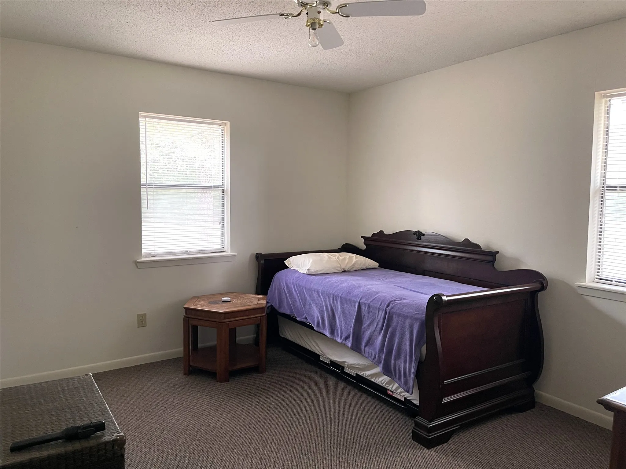 Single Family Residence For Sale in Freestone County , 113 Fcr 523, Fairfield, Texas 75840, 2 Bedroom, 1 Bathroom, Garage spaces, 866 Sqft, built in 1975, mls#21369787, Real Estate Agent in Fairfield, Homes For Sale in Freestone county, Homes For Sale in Fairfield, Realtor in Fairfield Texas, Real Estate Brokerage Independent Realty Texas, Luminita Cordes Realtor