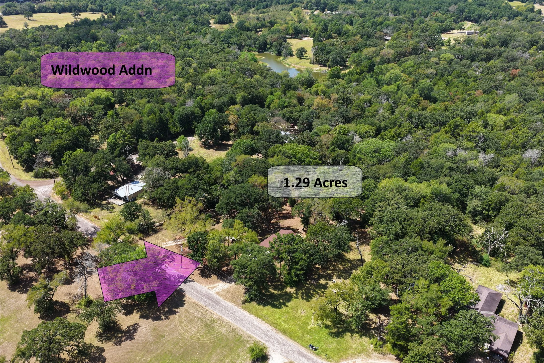 Single Family Residence For Sale in Freestone County , 113 Fcr 523, Fairfield, Texas 75840, 2 Bedroom, 1 Bathroom, Garage spaces, 866 Sqft, built in 1975, mls#21369787, Real Estate Agent in Fairfield, Homes For Sale in Freestone county, Homes For Sale in Fairfield, Realtor in Fairfield Texas, Real Estate Brokerage Independent Realty Texas, Luminita Cordes Realtor