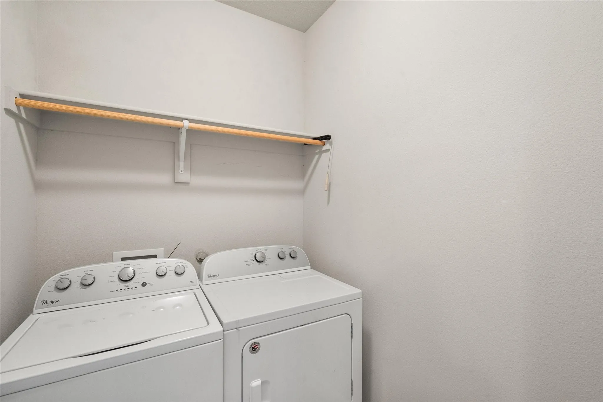 Condominium For Sale in Dallas County , 2630 Villa Di Lago 6, Grand Prairie, Texas 75054, 2 Bedroom, 2 Bathroom, 2 Garage spaces, 1,806 Sqft, built in 2014, mls#21377774, Real Estate Agent in Grand Prairie, Homes For Sale in Dallas county, Homes For Sale in Grand Prairie, Realtor in Grand Prairie Texas, Real Estate Brokerage Independent Realty Texas, Luminita Cordes Realtor