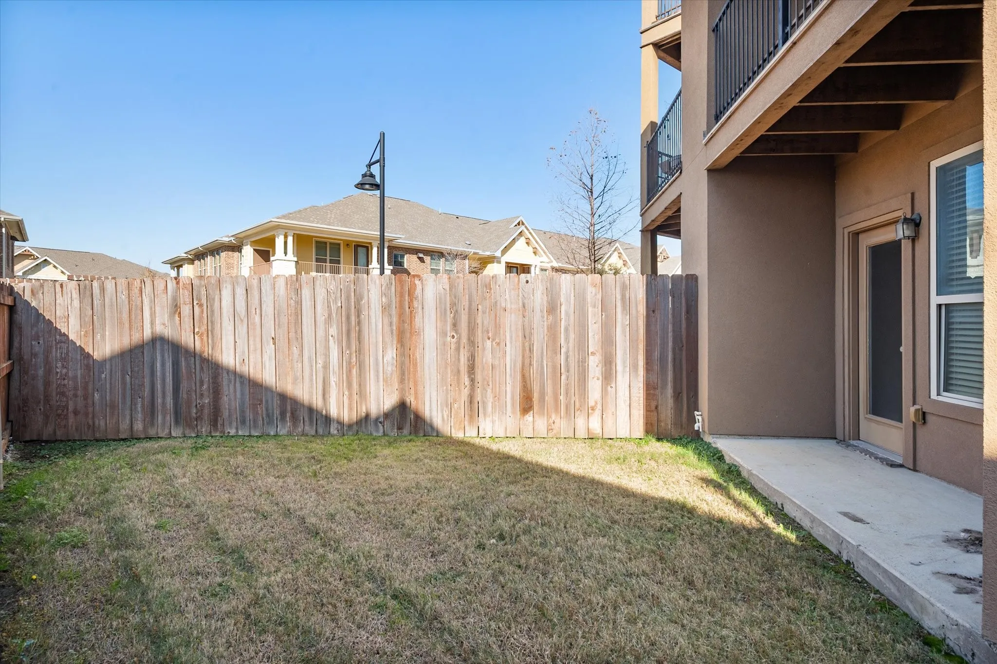 Condominium For Sale in Dallas County , 2630 Villa Di Lago 6, Grand Prairie, Texas 75054, 2 Bedroom, 2 Bathroom, 2 Garage spaces, 1,806 Sqft, built in 2014, mls#21377774, Real Estate Agent in Grand Prairie, Homes For Sale in Dallas county, Homes For Sale in Grand Prairie, Realtor in Grand Prairie Texas, Real Estate Brokerage Independent Realty Texas, Luminita Cordes Realtor