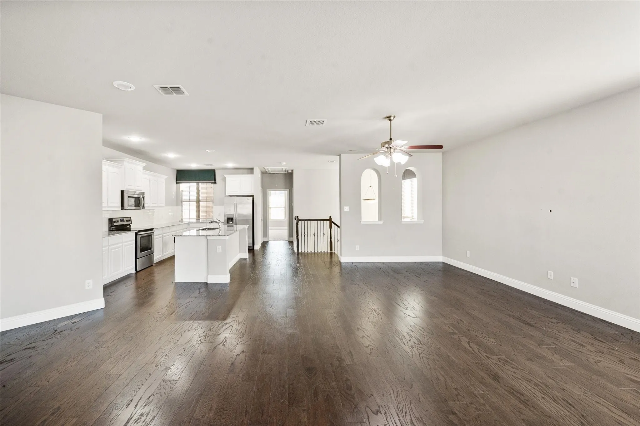 Condominium For Sale in Dallas County , 2630 Villa Di Lago 6, Grand Prairie, Texas 75054, 2 Bedroom, 2 Bathroom, 2 Garage spaces, 1,806 Sqft, built in 2014, mls#21377774, Real Estate Agent in Grand Prairie, Homes For Sale in Dallas county, Homes For Sale in Grand Prairie, Realtor in Grand Prairie Texas, Real Estate Brokerage Independent Realty Texas, Luminita Cordes Realtor