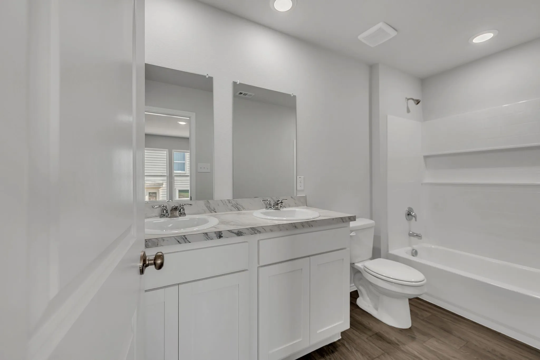 Single Family Residence For Rent in Hood County , 314 Azalea Trail, Granbury, Texas 76048, 4 Bedroom, 2 Bathroom, 2 Garage spaces, 1,510 Sqft, built in 2025, mls#21376228, Real Estate Agent in Granbury, Homes For Rent in Hood county, Homes For Rent in Granbury, Realtor in Granbury Texas, Real Estate Brokerage Independent Realty Texas, Luminita Cordes Realtor