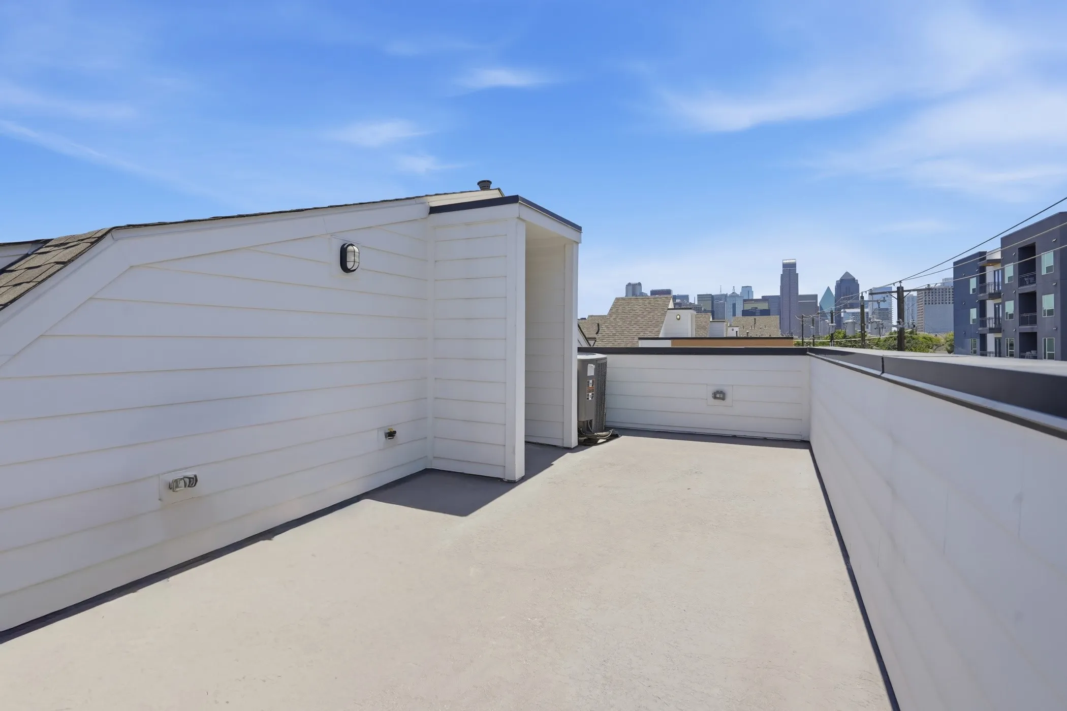 Townhouse For Rent in Dallas County , 1525 Pecos 102, Dallas, Texas 75204, 2 Bedroom, 3 Bathroom, 2 Garage spaces, 1,852 Sqft, built in 2025, mls#21379013, Real Estate Agent in Dallas, Homes For Rent in Dallas county, Homes For Rent in Dallas, Realtor in Dallas Texas, Real Estate Brokerage Independent Realty Texas, Luminita Cordes Realtor