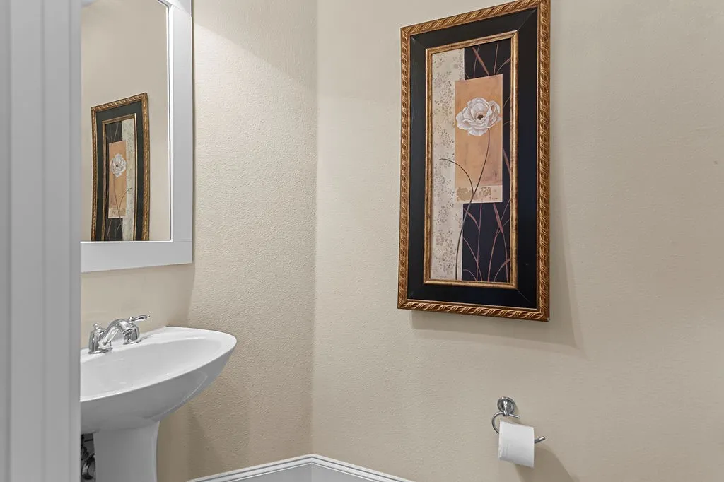 Townhouse For Sale in Dallas County , 2635 Villa Di Lago 1, Grand Prairie, Texas 75054, 2 Bedroom, 3 Bathroom, 2 Garage spaces, 1,906 Sqft, built in 2006, mls#21376191, Real Estate Agent in Grand Prairie, Homes For Sale in Dallas county, Homes For Sale in Grand Prairie, Realtor in Grand Prairie Texas, Real Estate Brokerage Independent Realty Texas, Luminita Cordes Realtor