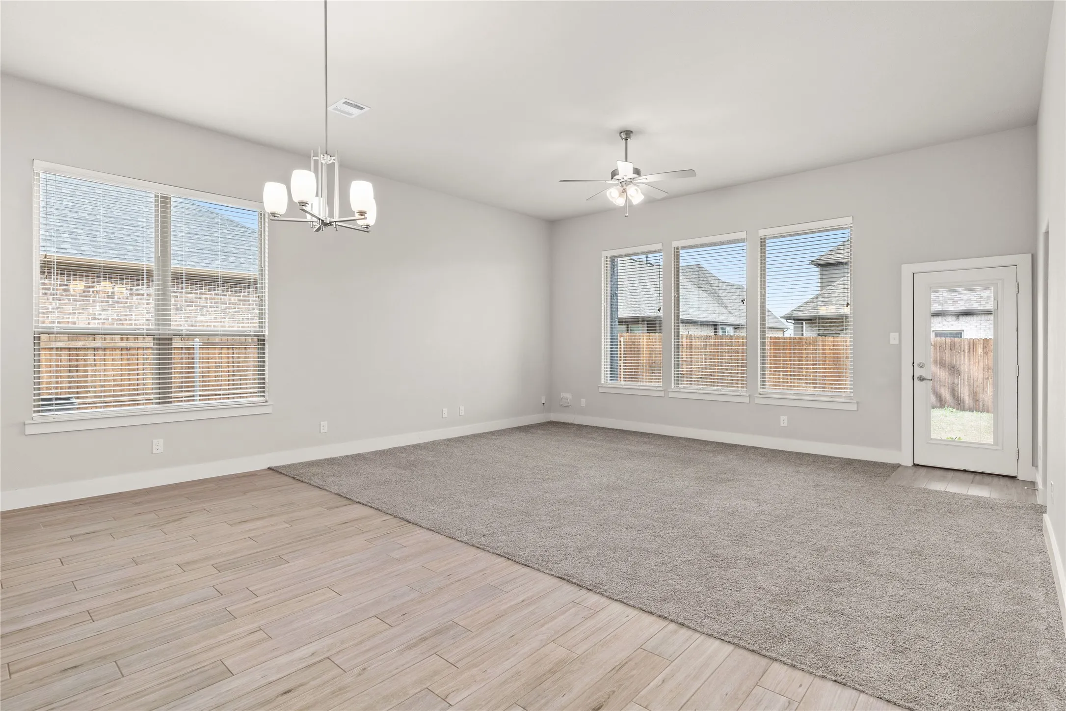 Single Family Residence For Rent in Collin County , 210 Nathan Drive, Princeton, Texas 75407, 3 Bedroom, 2 Bathroom, 2 Garage spaces, 1,800 Sqft, built in 2023, mls#21378211, Real Estate Agent in Princeton, Homes For Rent in Collin county, Homes For Rent in Princeton, Realtor in Princeton Texas, Real Estate Brokerage Independent Realty Texas, Luminita Cordes Realtor