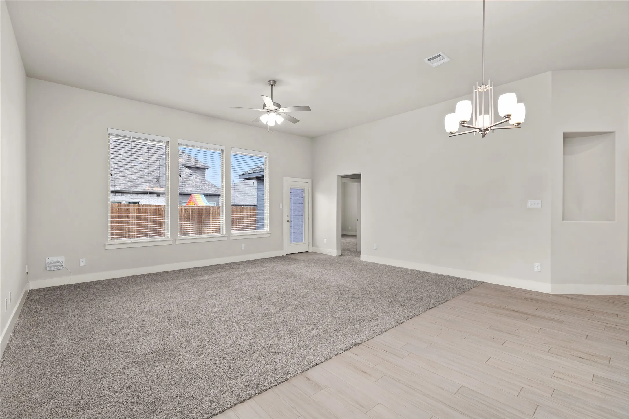 Single Family Residence For Rent in Collin County , 210 Nathan Drive, Princeton, Texas 75407, 3 Bedroom, 2 Bathroom, 2 Garage spaces, 1,800 Sqft, built in 2023, mls#21378211, Real Estate Agent in Princeton, Homes For Rent in Collin county, Homes For Rent in Princeton, Realtor in Princeton Texas, Real Estate Brokerage Independent Realty Texas, Luminita Cordes Realtor