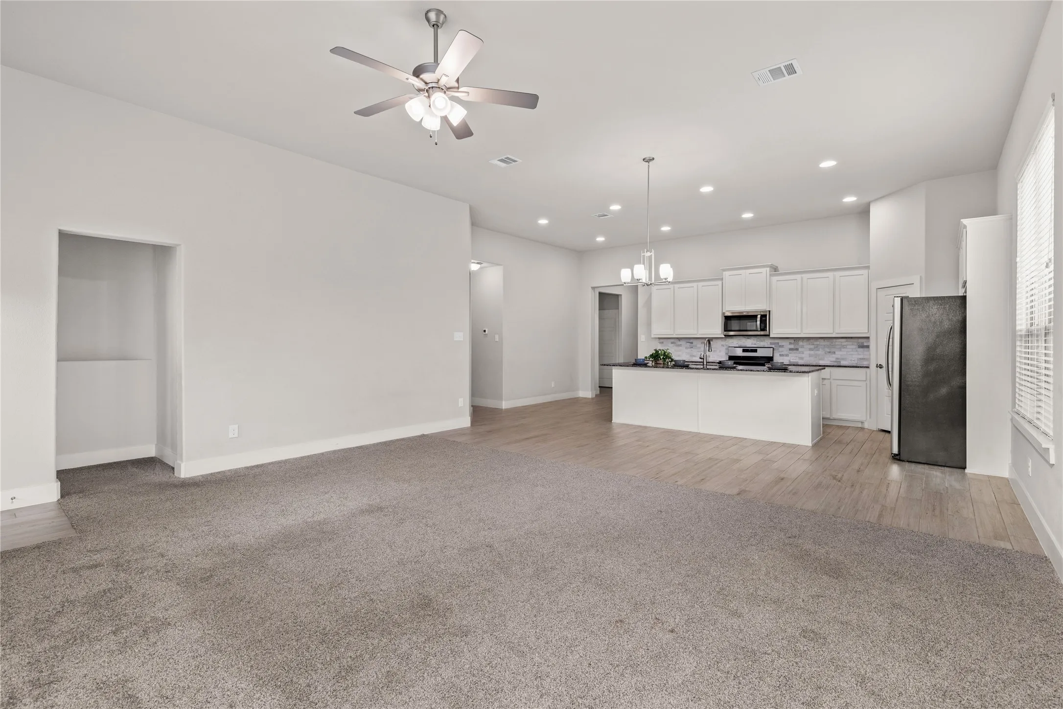 Single Family Residence For Rent in Collin County , 210 Nathan Drive, Princeton, Texas 75407, 3 Bedroom, 2 Bathroom, 2 Garage spaces, 1,800 Sqft, built in 2023, mls#21378211, Real Estate Agent in Princeton, Homes For Rent in Collin county, Homes For Rent in Princeton, Realtor in Princeton Texas, Real Estate Brokerage Independent Realty Texas, Luminita Cordes Realtor