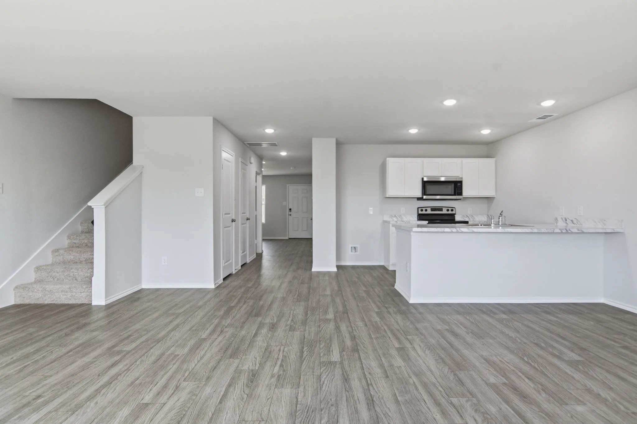 Single Family Residence For Rent in Hood County , 7350 Mistletoe Trail, Granbury, Texas 76048, 4 Bedroom, 4 Bathroom, 1 Garage spaces, 1,802 Sqft, built in 2025, mls#21376199, Real Estate Agent in Granbury, Homes For Rent in Hood county, Homes For Rent in Granbury, Realtor in Granbury Texas, Real Estate Brokerage Independent Realty Texas, Luminita Cordes Realtor