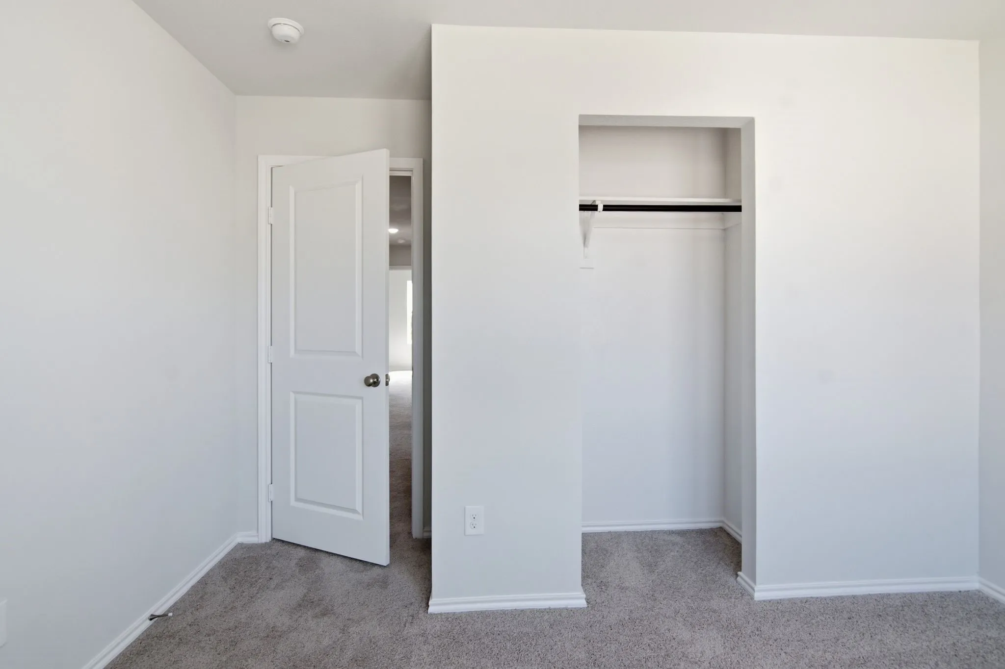 Single Family Residence For Rent in Hood County , 7350 Mistletoe Trail, Granbury, Texas 76048, 4 Bedroom, 4 Bathroom, 1 Garage spaces, 1,802 Sqft, built in 2025, mls#21376199, Real Estate Agent in Granbury, Homes For Rent in Hood county, Homes For Rent in Granbury, Realtor in Granbury Texas, Real Estate Brokerage Independent Realty Texas, Luminita Cordes Realtor