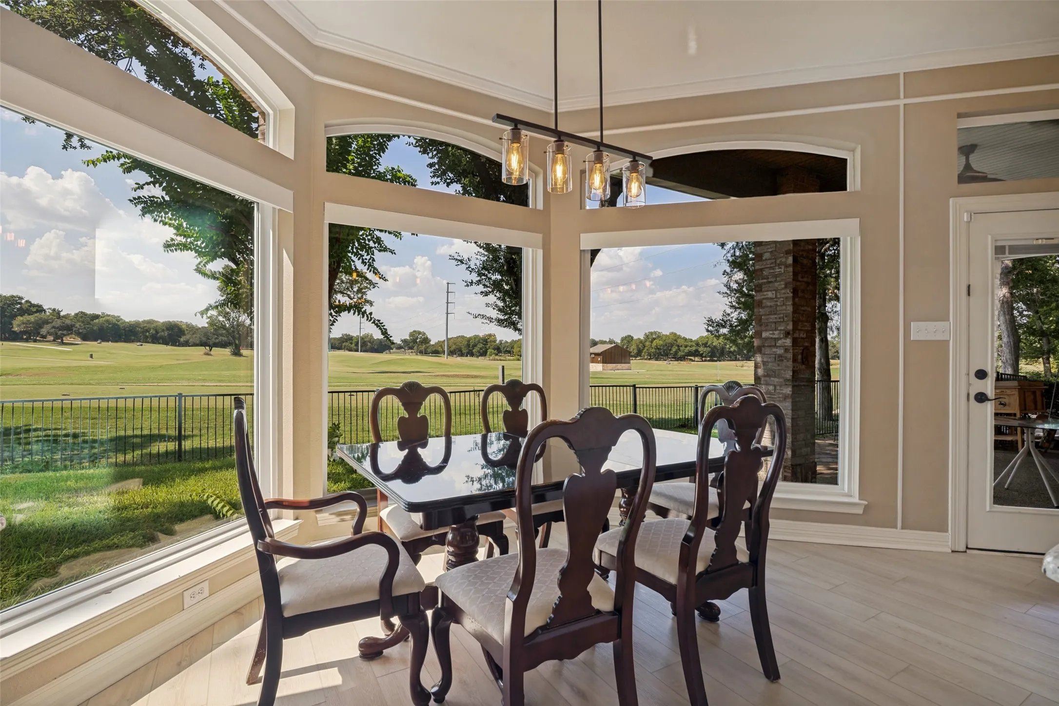 Beautiful view of the green golf course from the breakfast area.