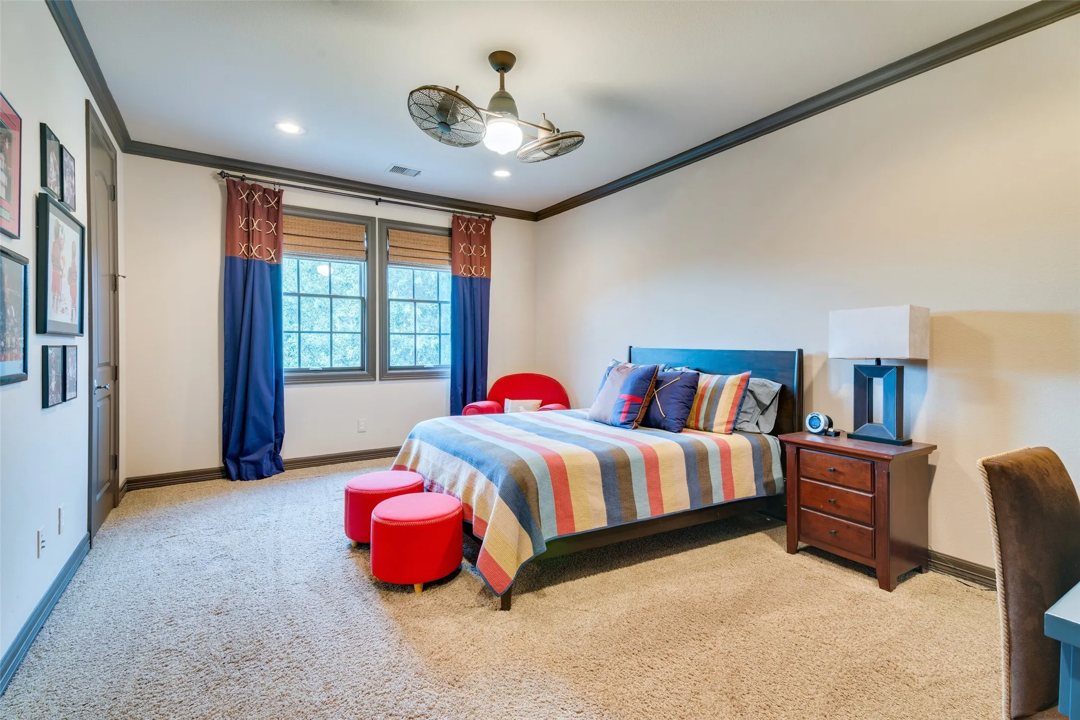 Single Family Residence For Sale in Collin County , 3809 Cantera Lane, Richardson, Texas 75082, 4 Bedroom, 6 Bathroom, 4 Garage spaces, 6,184 Sqft, built in 2009, mls#21377353, Real Estate Agent in Richardson, Homes For Sale in Collin county, Homes For Sale in Richardson, Realtor in Richardson Texas, Real Estate Brokerage Independent Realty Texas, Luminita Cordes Realtor