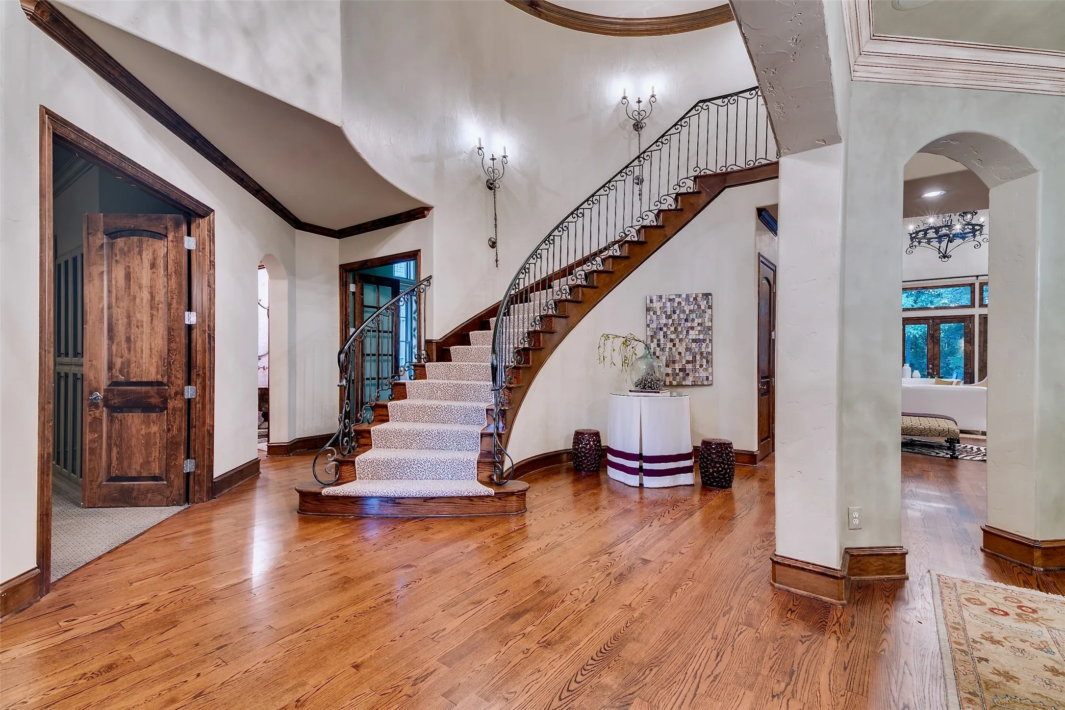 Single Family Residence For Sale in Collin County , 3809 Cantera Lane, Richardson, Texas 75082, 4 Bedroom, 6 Bathroom, 4 Garage spaces, 6,184 Sqft, built in 2009, mls#21377353, Real Estate Agent in Richardson, Homes For Sale in Collin county, Homes For Sale in Richardson, Realtor in Richardson Texas, Real Estate Brokerage Independent Realty Texas, Luminita Cordes Realtor