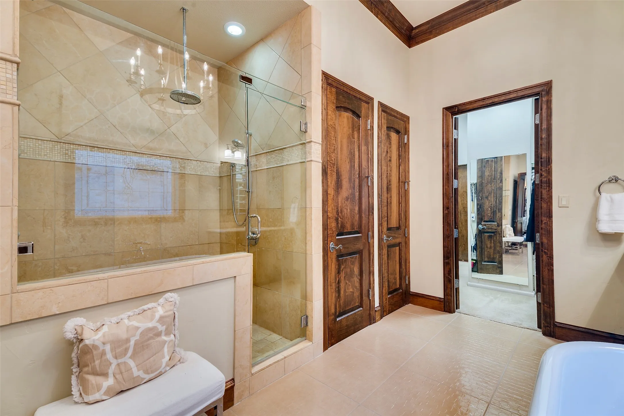 Single Family Residence For Sale in Collin County , 3809 Cantera Lane, Richardson, Texas 75082, 4 Bedroom, 6 Bathroom, 4 Garage spaces, 6,184 Sqft, built in 2009, mls#21377353, Real Estate Agent in Richardson, Homes For Sale in Collin county, Homes For Sale in Richardson, Realtor in Richardson Texas, Real Estate Brokerage Independent Realty Texas, Luminita Cordes Realtor
