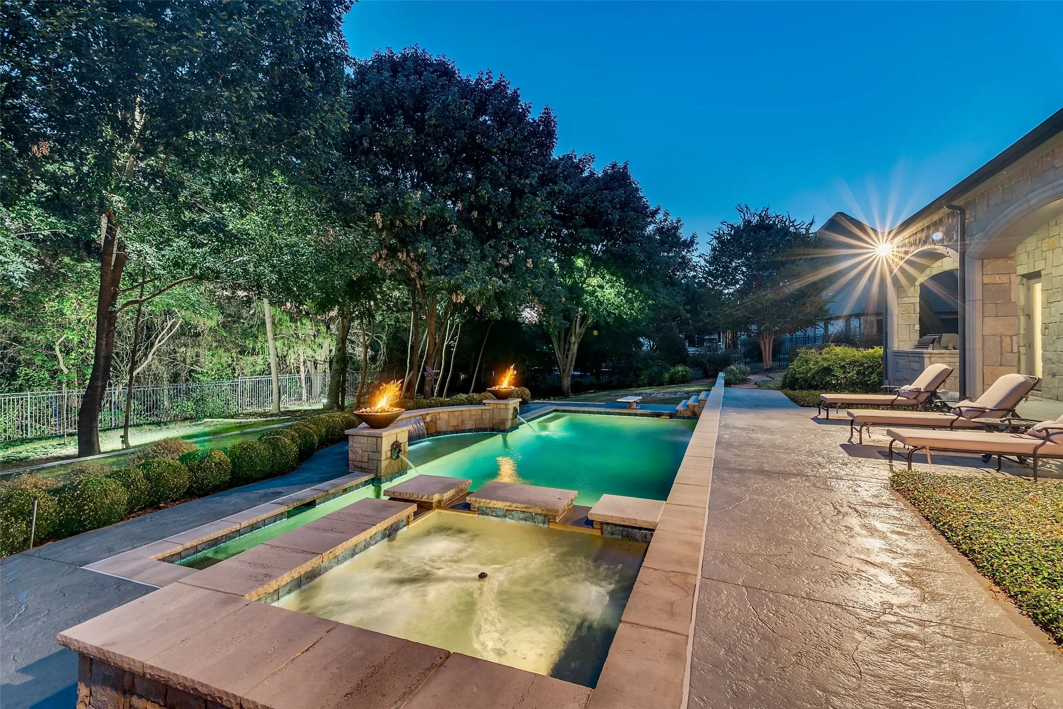 Single Family Residence For Sale in Collin County , 3809 Cantera Lane, Richardson, Texas 75082, 4 Bedroom, 6 Bathroom, 4 Garage spaces, 6,184 Sqft, built in 2009, mls#21377353, Real Estate Agent in Richardson, Homes For Sale in Collin county, Homes For Sale in Richardson, Realtor in Richardson Texas, Real Estate Brokerage Independent Realty Texas, Luminita Cordes Realtor