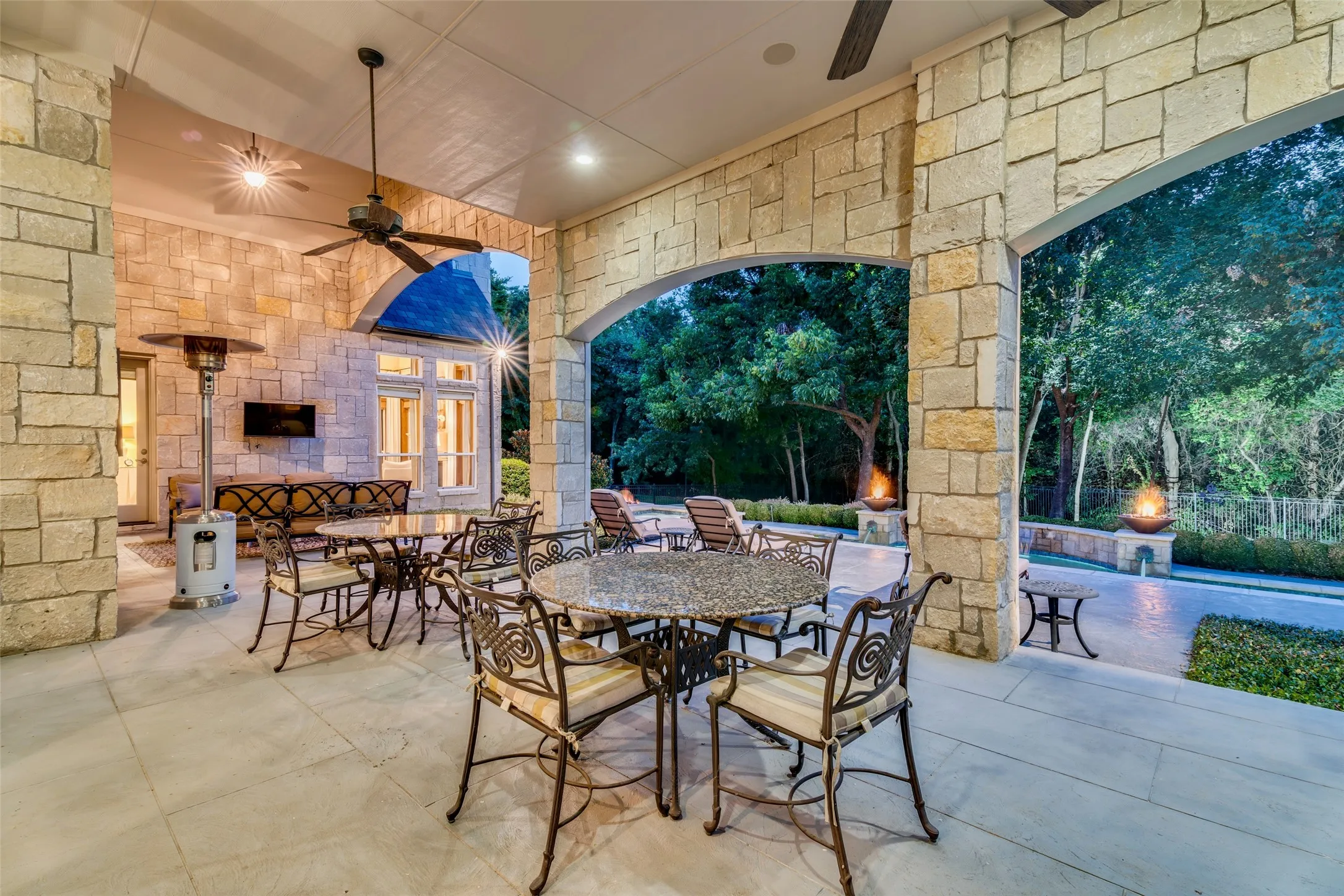 Single Family Residence For Sale in Collin County , 3809 Cantera Lane, Richardson, Texas 75082, 4 Bedroom, 6 Bathroom, 4 Garage spaces, 6,184 Sqft, built in 2009, mls#21377353, Real Estate Agent in Richardson, Homes For Sale in Collin county, Homes For Sale in Richardson, Realtor in Richardson Texas, Real Estate Brokerage Independent Realty Texas, Luminita Cordes Realtor