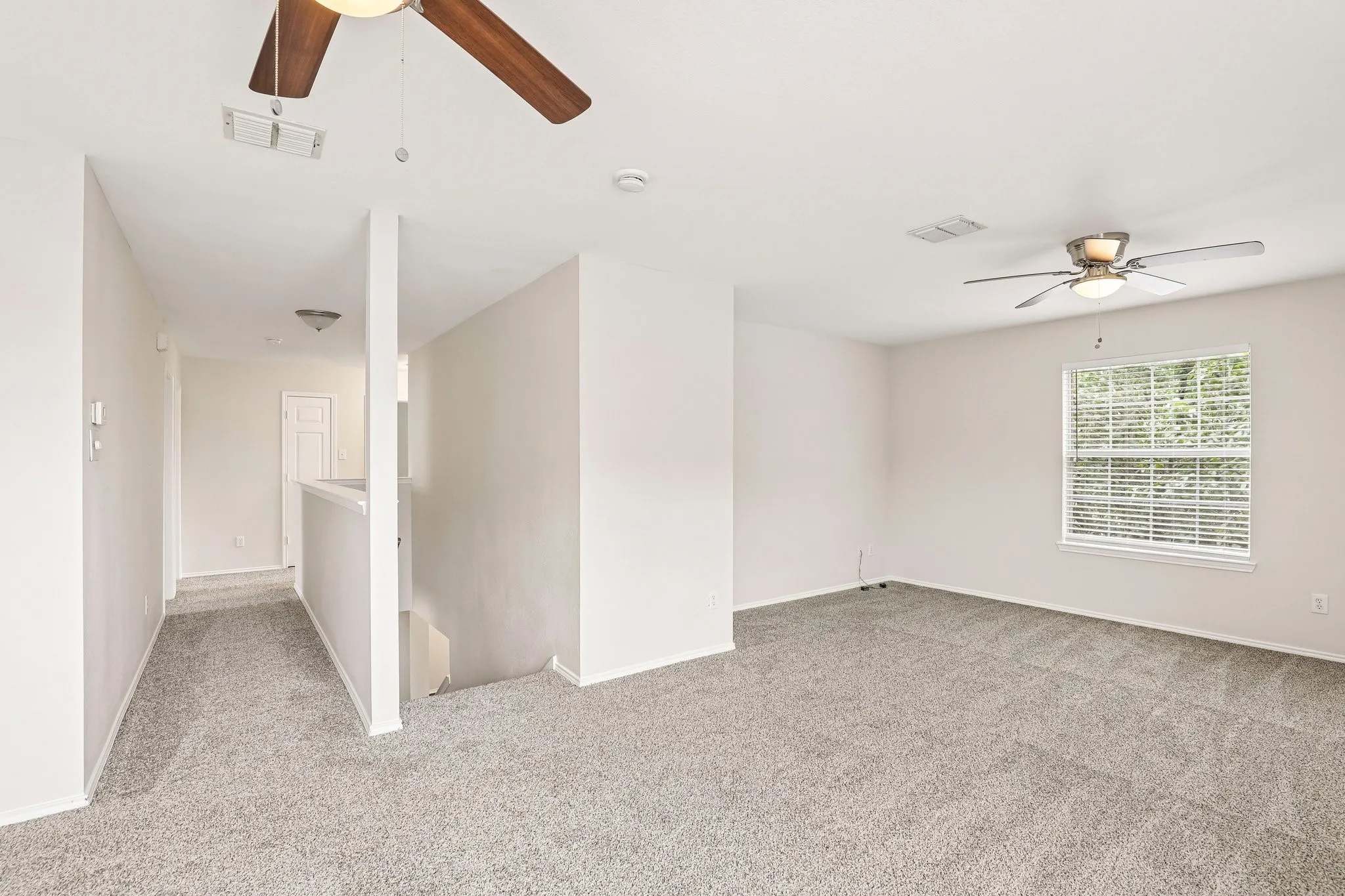 Single Family Residence For Sale in Dallas County , 4506 Stirling Drive, Garland, Texas 75043, 4 Bedroom, 3 Bathroom, 2 Garage spaces, 2,628 Sqft, built in 2001, mls#21378572, Real Estate Agent in Garland, Homes For Sale in Dallas county, Homes For Sale in Garland, Realtor in Garland Texas, Real Estate Brokerage Independent Realty Texas, Luminita Cordes Realtor