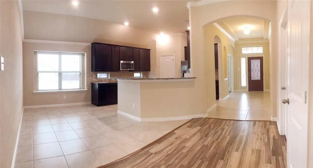 Single Family Residence For Rent in Denton County , 4700 Woodard Lane, Frisco, Texas 75036, 3 Bedroom, 3 Bathroom, 2 Garage spaces, 1,874 Sqft, built in 2016, mls#21374269, Real Estate Agent in Frisco, Homes For Rent in Denton county, Homes For Rent in Frisco, Realtor in Frisco Texas, Real Estate Brokerage Independent Realty Texas, Luminita Cordes Realtor