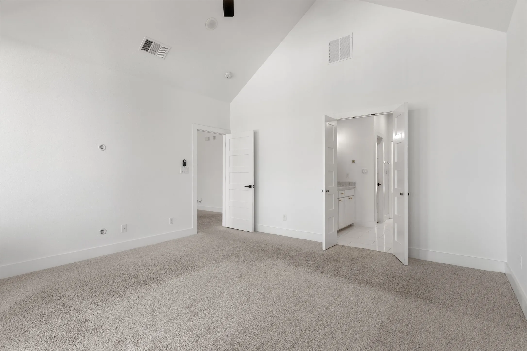 Single Family Residence For Sale in Tarrant County , 9053 Quarry Hill Court, Fort Worth, Texas 76179, 4 Bedroom, 3 Bathroom, 2 Garage spaces, 2,702 Sqft, built in 2021, mls#21377084, Real Estate Agent in Fort Worth, Homes For Sale in Tarrant county, Homes For Sale in Fort Worth, Realtor in Fort Worth Texas, Real Estate Brokerage Independent Realty Texas, Luminita Cordes Realtor