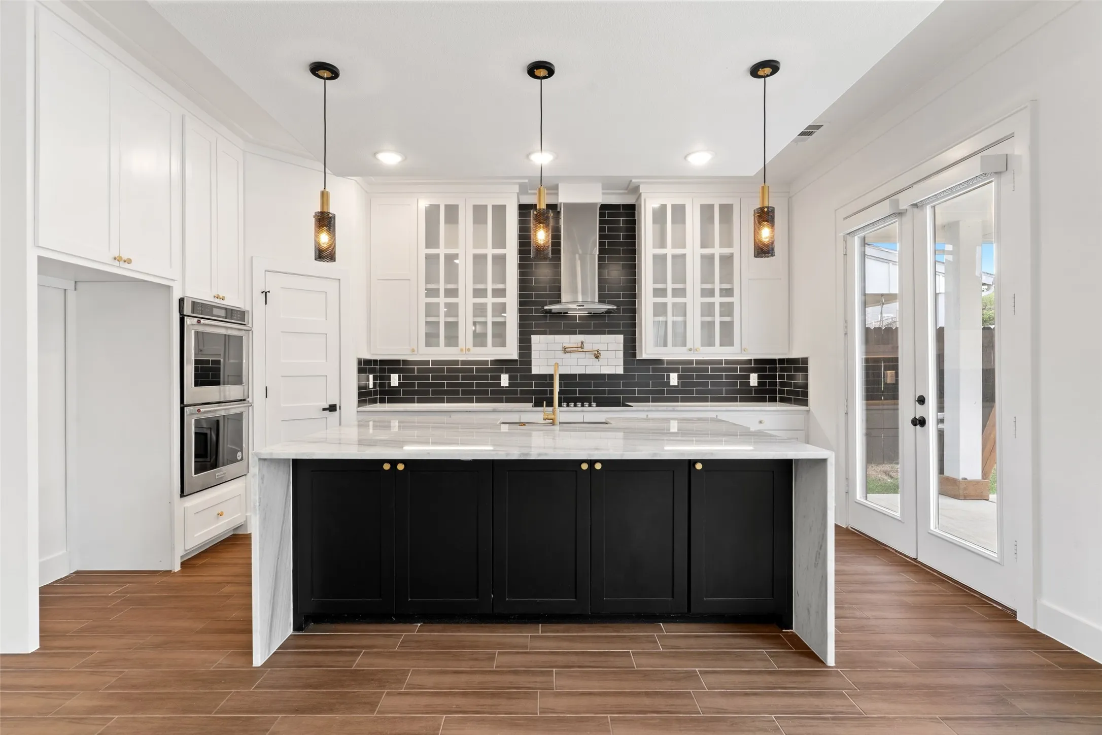 Single Family Residence For Sale in Tarrant County , 9053 Quarry Hill Court, Fort Worth, Texas 76179, 4 Bedroom, 3 Bathroom, 2 Garage spaces, 2,702 Sqft, built in 2021, mls#21377084, Real Estate Agent in Fort Worth, Homes For Sale in Tarrant county, Homes For Sale in Fort Worth, Realtor in Fort Worth Texas, Real Estate Brokerage Independent Realty Texas, Luminita Cordes Realtor