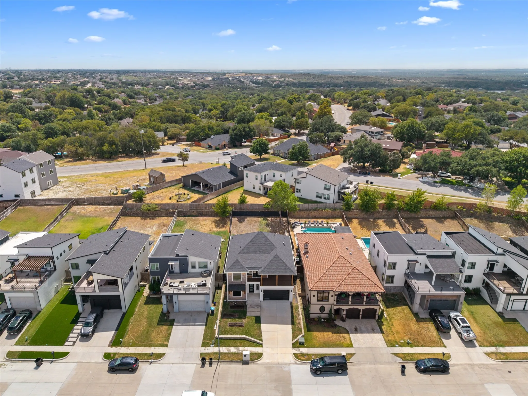 Single Family Residence For Sale in Tarrant County , 9053 Quarry Hill Court, Fort Worth, Texas 76179, 4 Bedroom, 3 Bathroom, 2 Garage spaces, 2,702 Sqft, built in 2021, mls#21377084, Real Estate Agent in Fort Worth, Homes For Sale in Tarrant county, Homes For Sale in Fort Worth, Realtor in Fort Worth Texas, Real Estate Brokerage Independent Realty Texas, Luminita Cordes Realtor